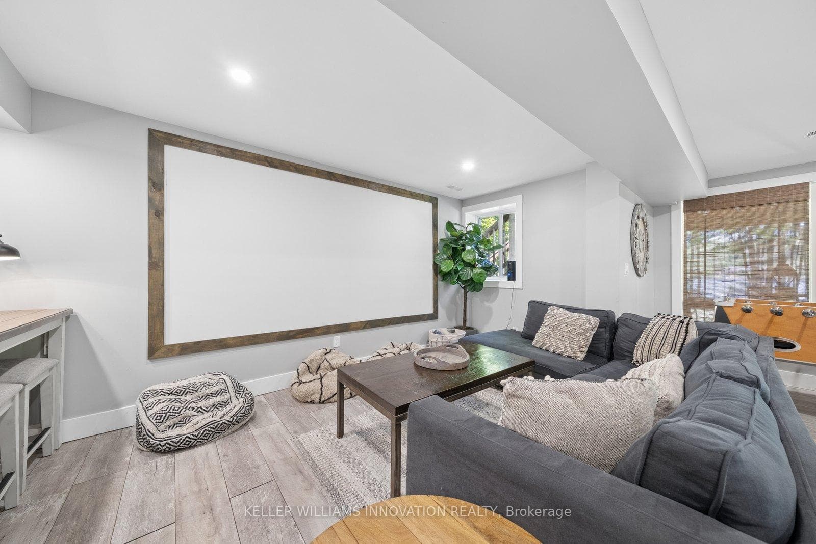 371 Skene Road photo 26