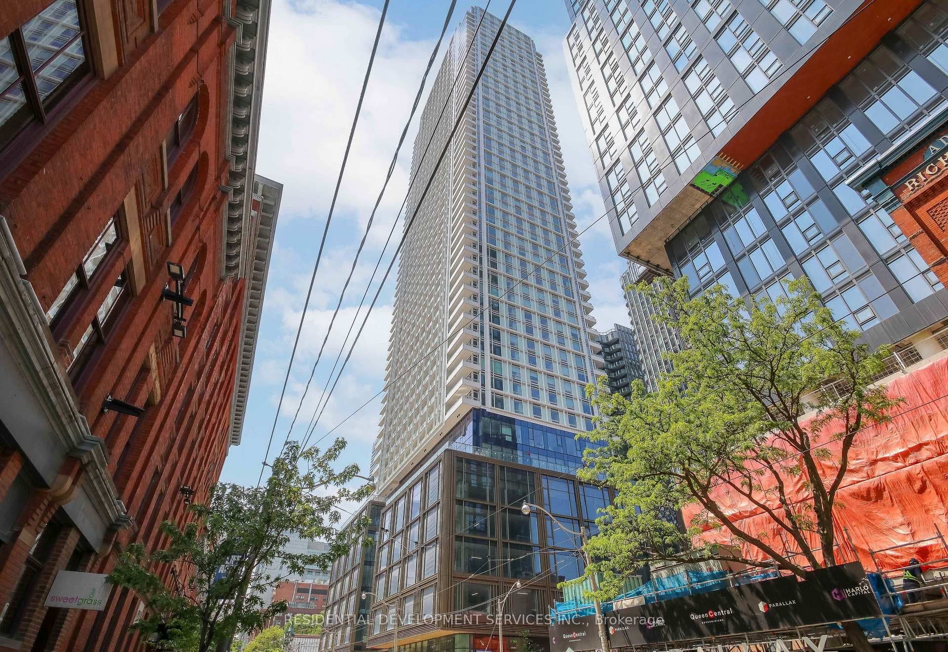 88 Queen Street Unit 2711 photo 1
