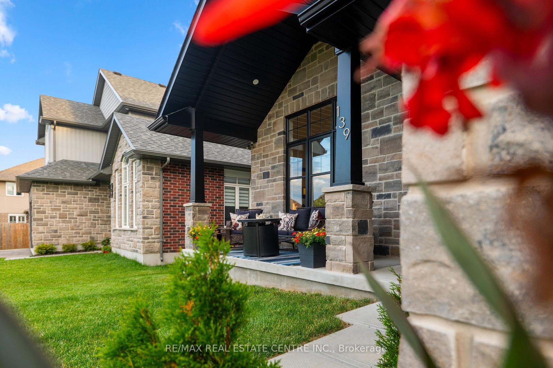 139 Marr Drive photo 2