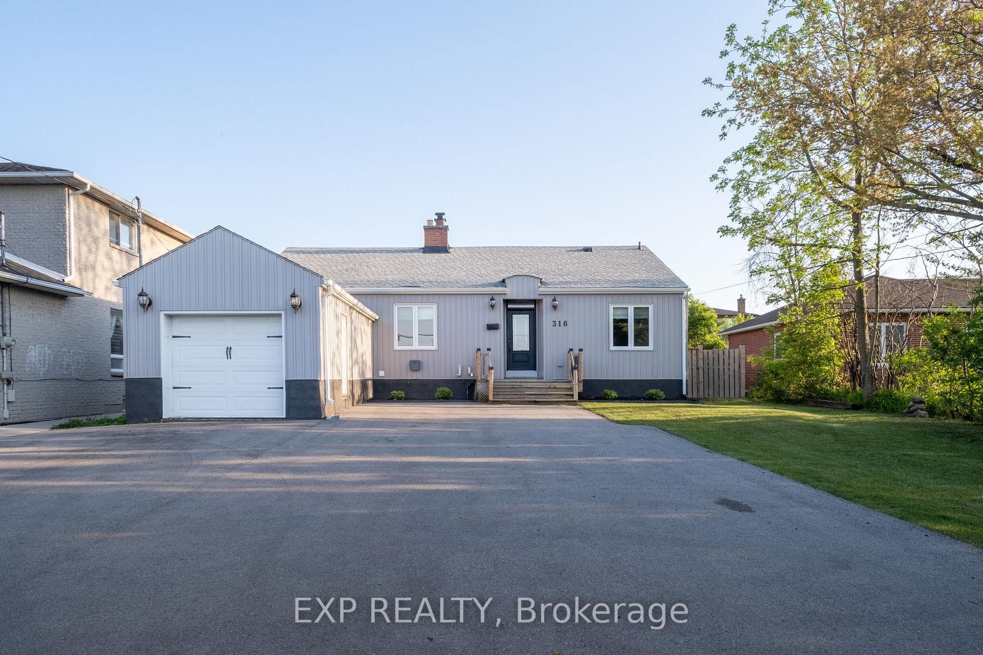 316 Barton Street photo 3