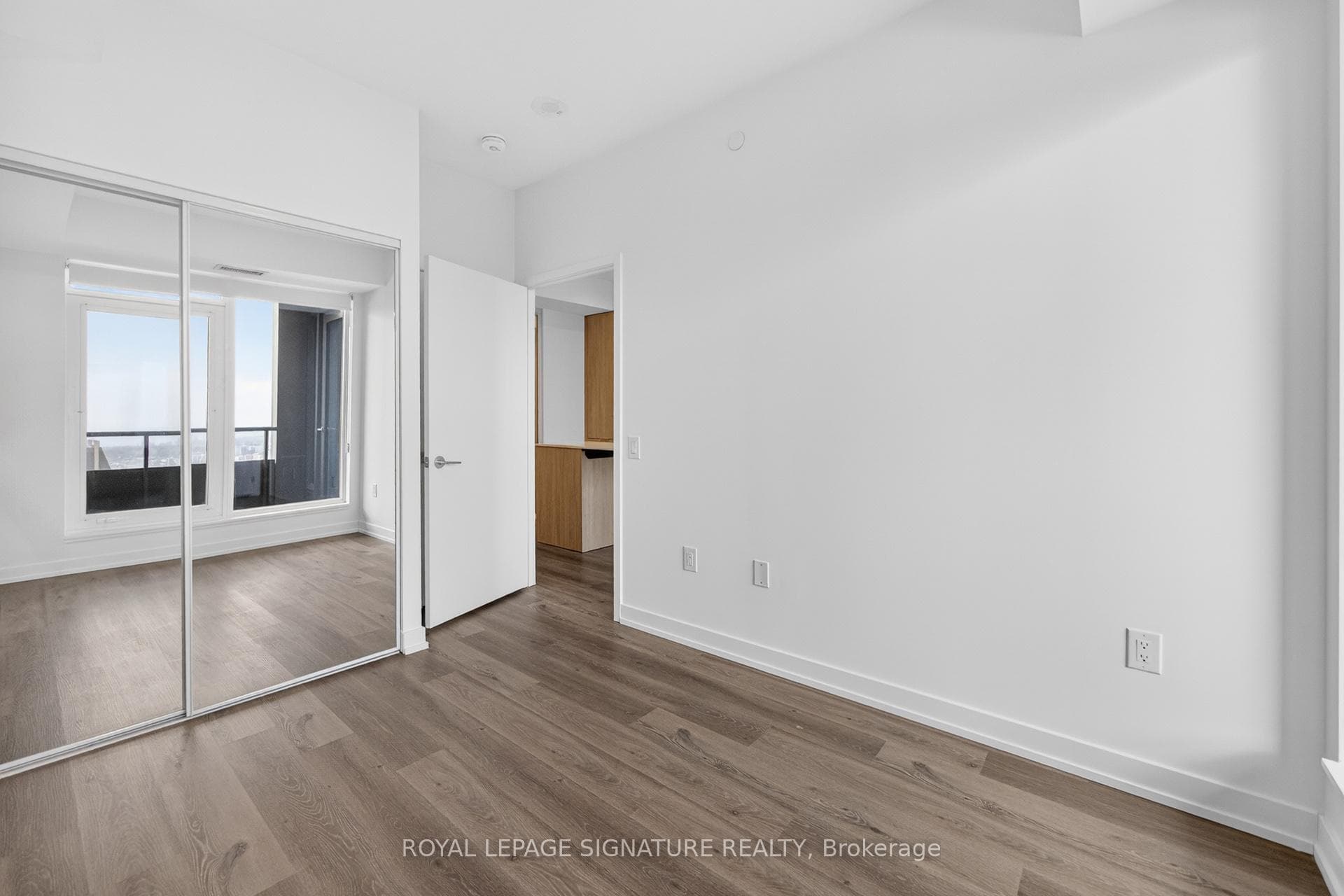 395 Square One Drive Unit 4707 photo 20