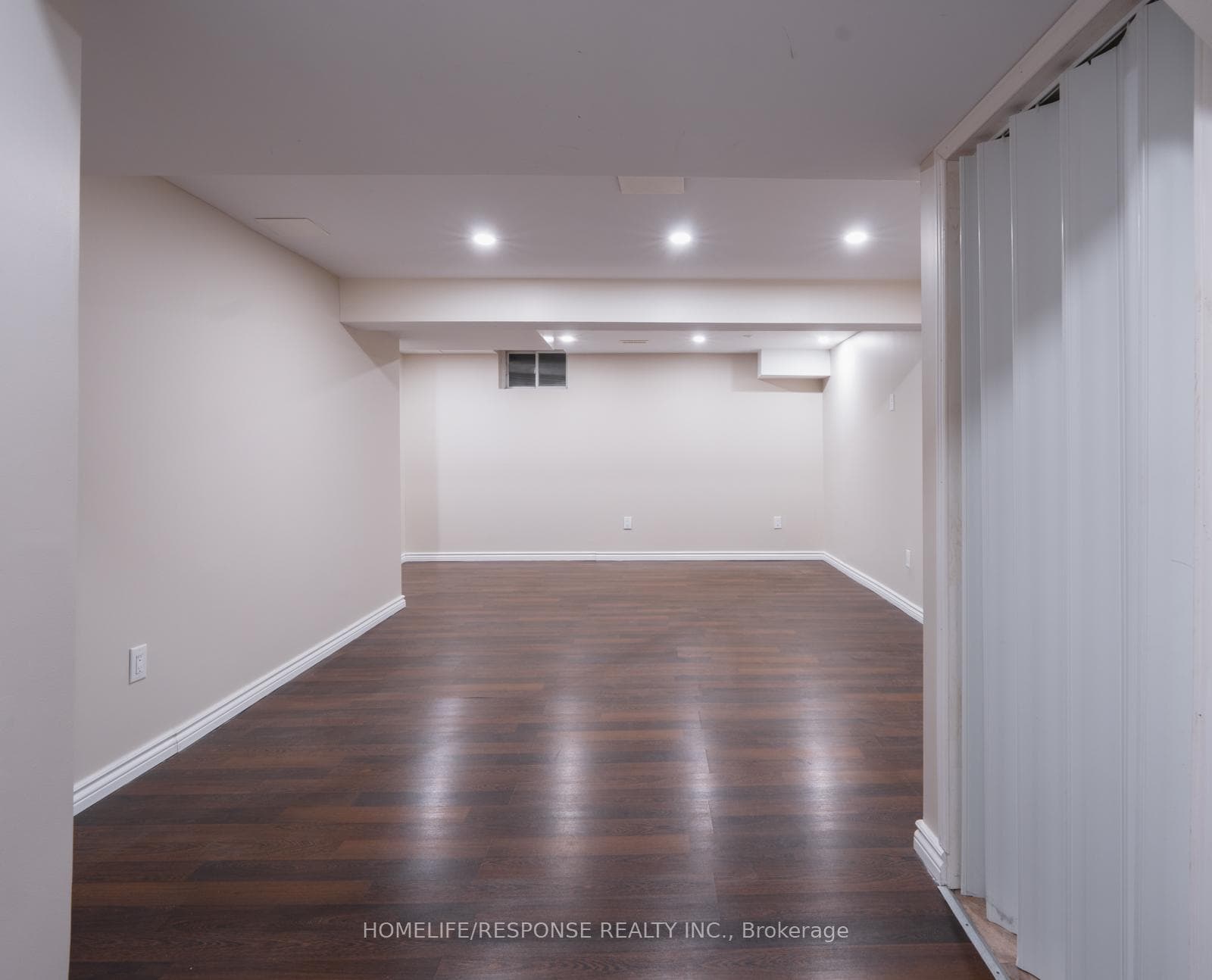 2404 EMERSON Drive photo 20