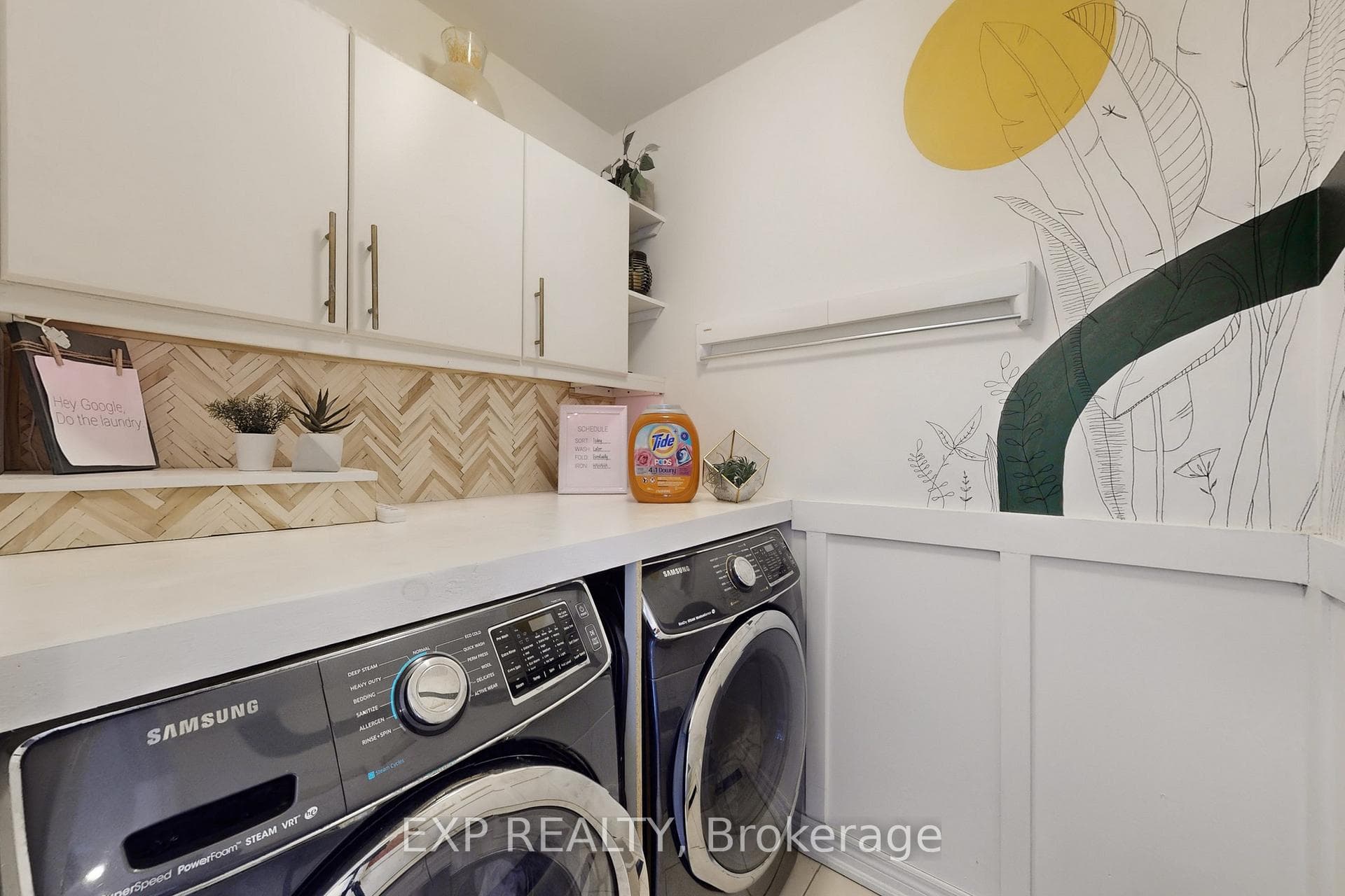 61 Buchanan Crescent photo 39
