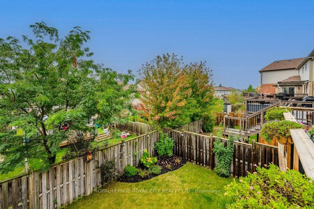 112 Cityview Drive photo 36