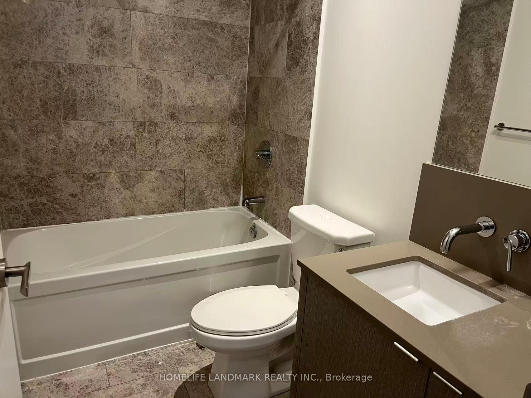 100 Harbour Street Unit 5906 photo 8