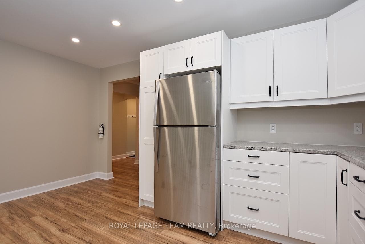 3627 Albion Road photo 17
