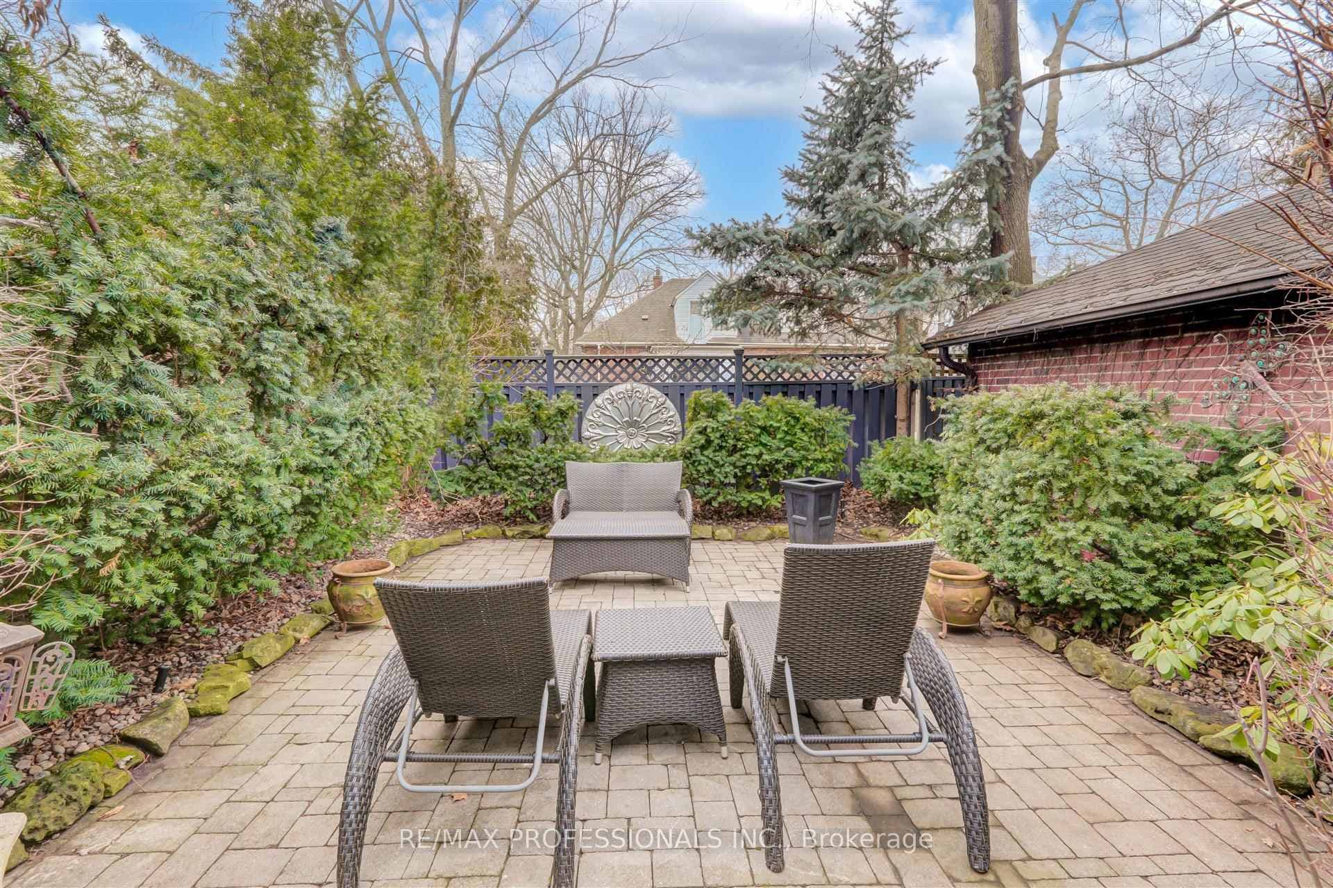 62 Willingdon Boulevard photo 36
