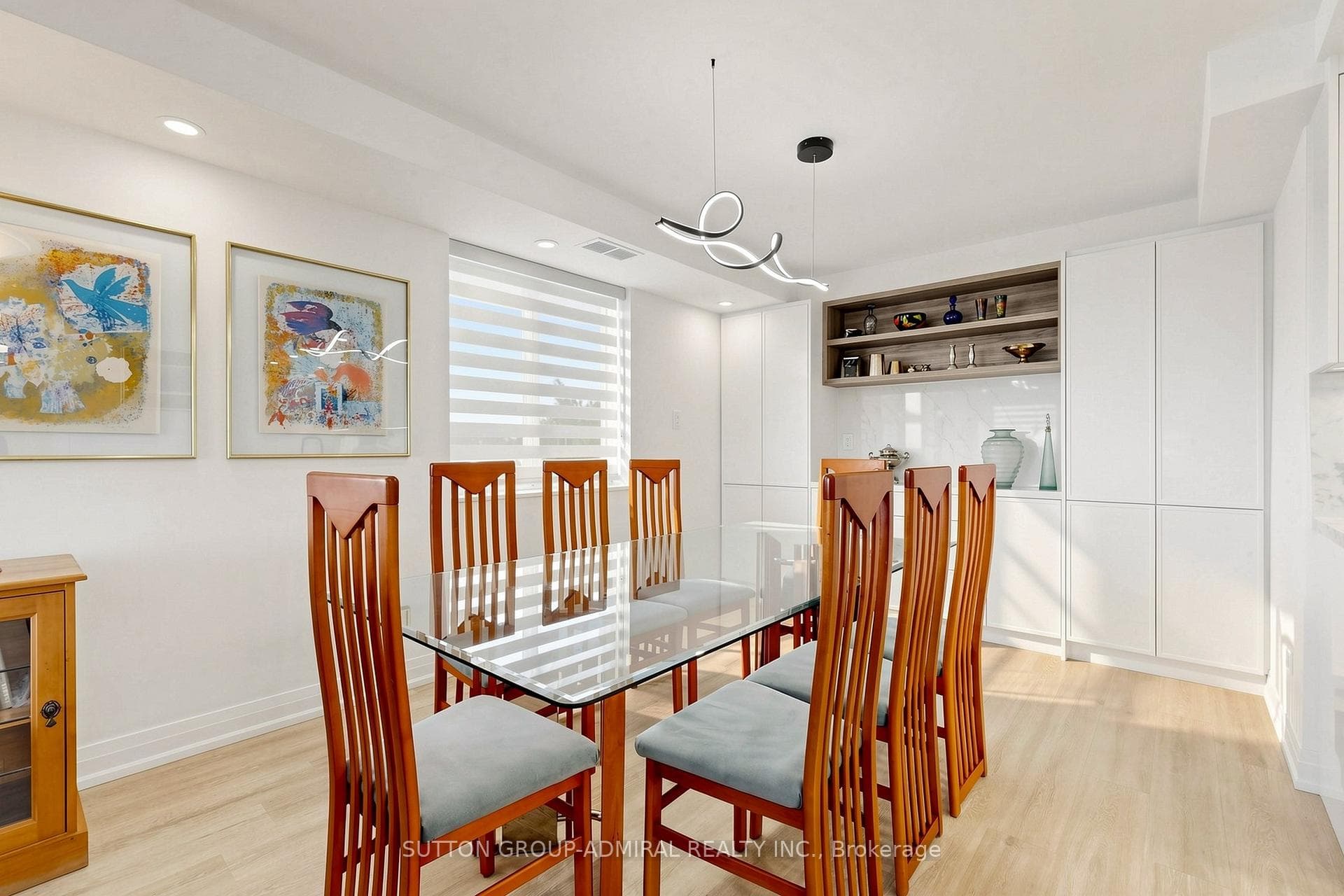 8111 Yonge Street Unit 1809 photo 12