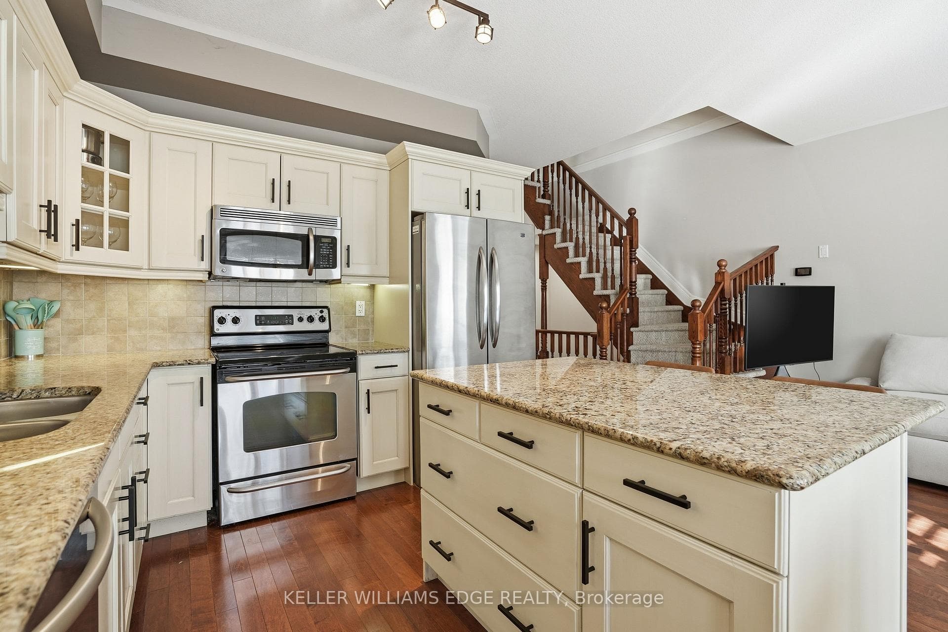 540 Guelph Line Unit 3 photo 21