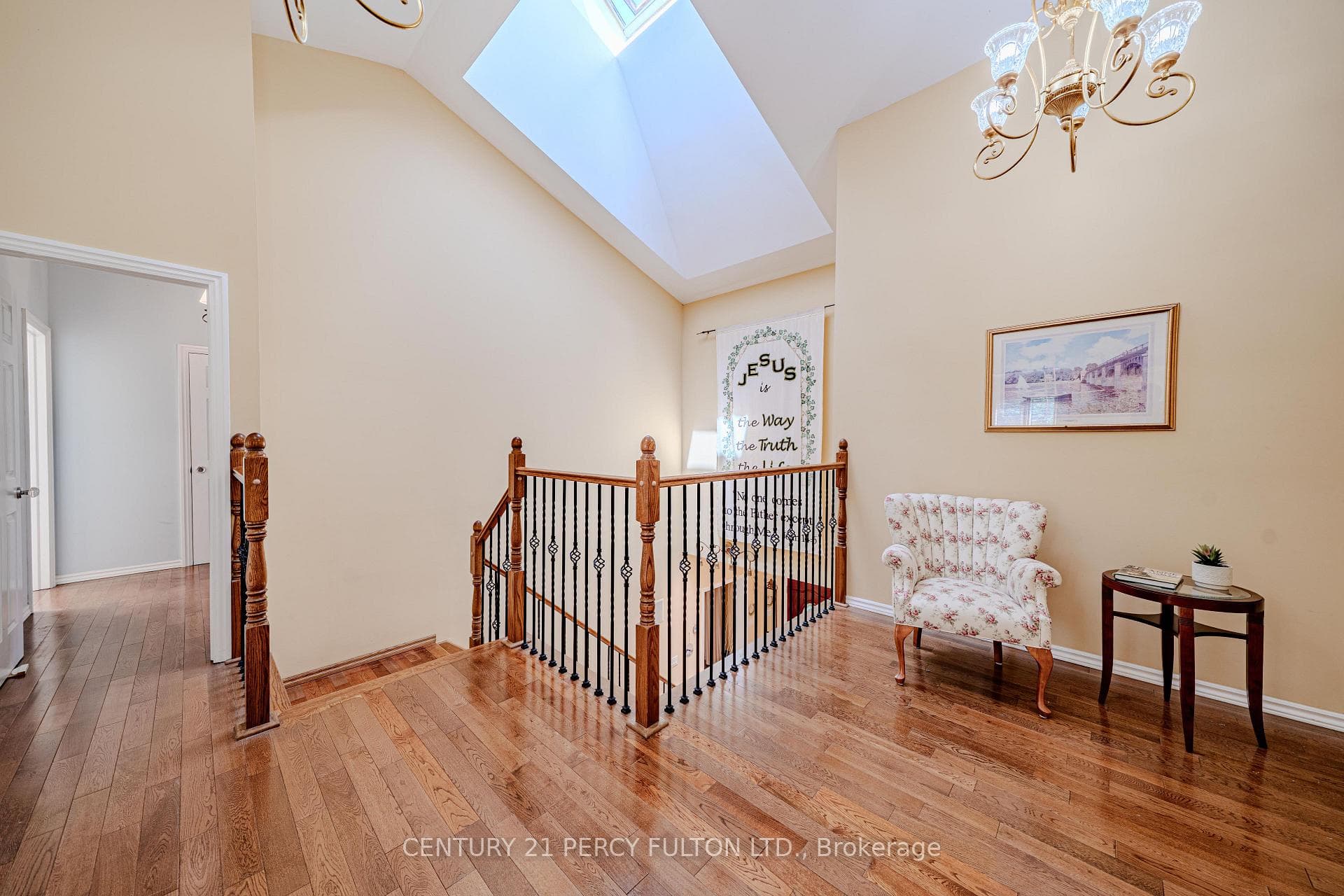 30 Willowgate Dr - 2nd floor