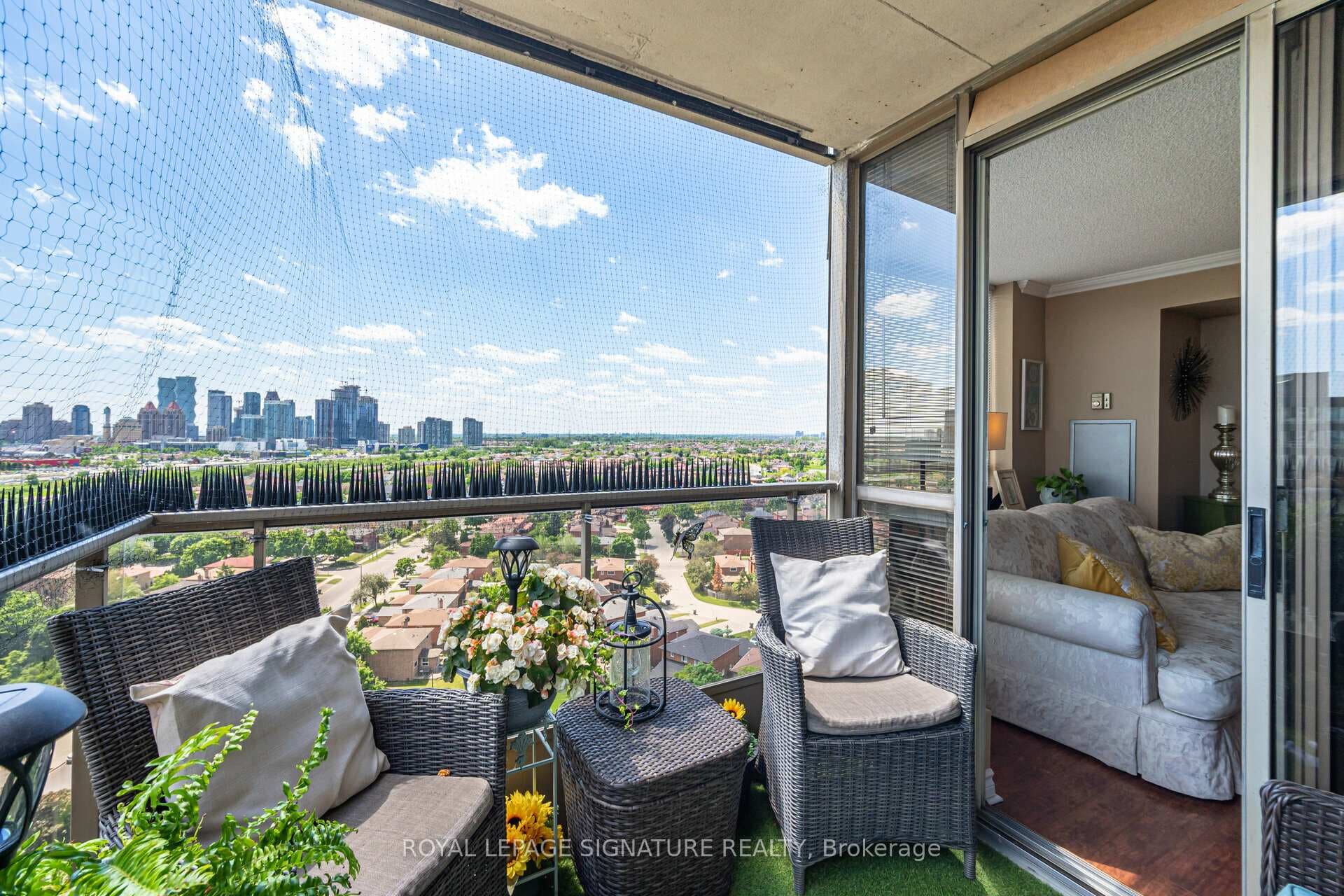 55 Kingsbridge Garden Circle Unit 1605 photo 27