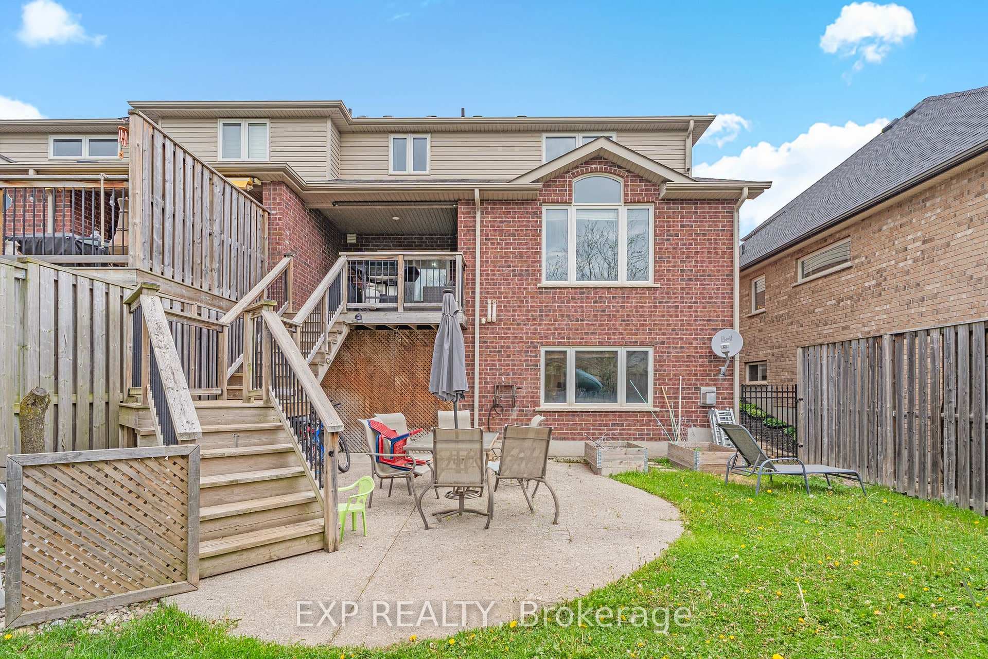 151 Ravenswood Road photo 34