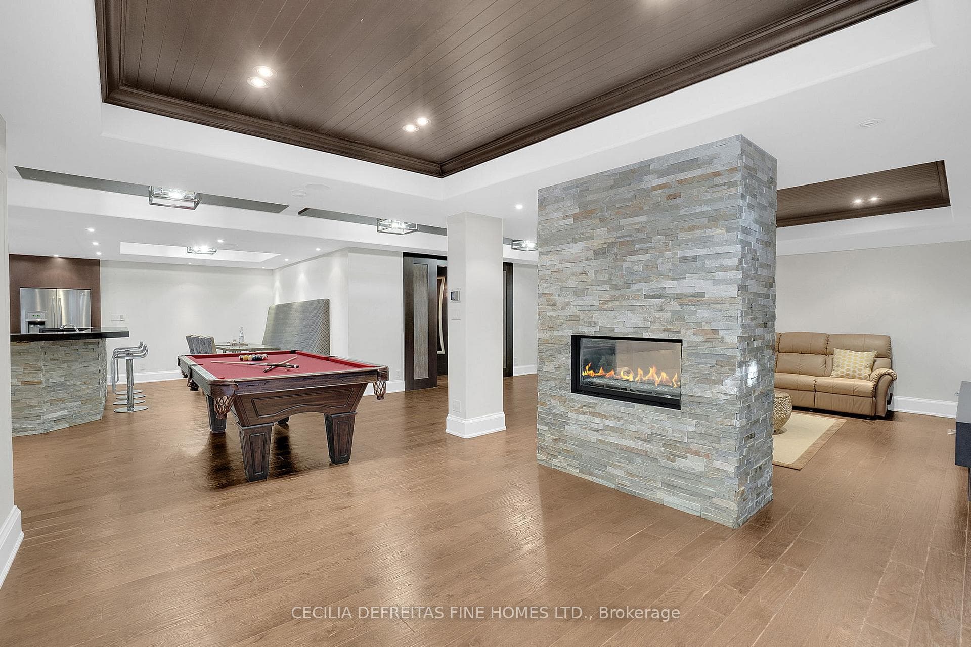 74 Mactaggart Drive photo 42