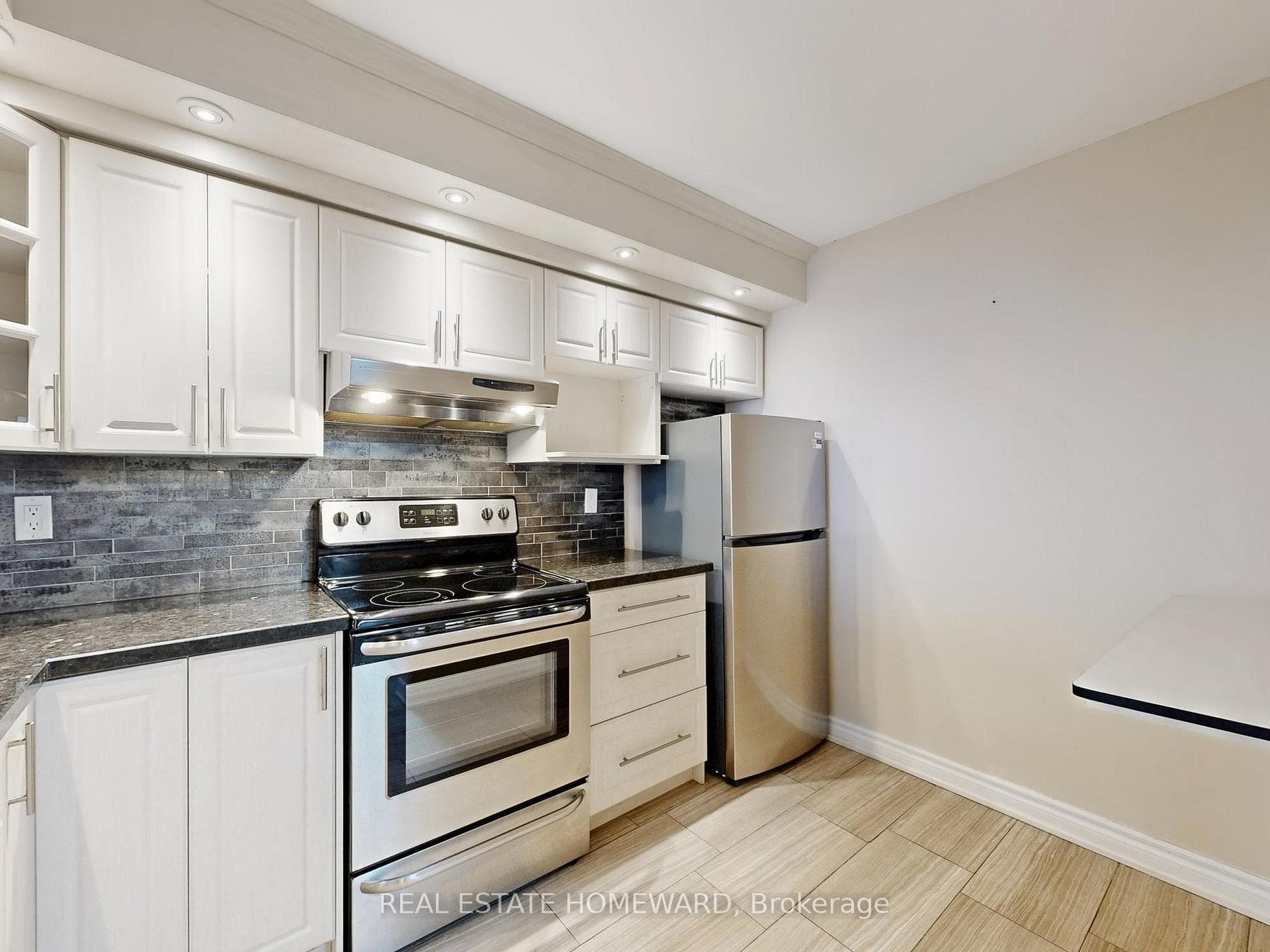 Stainless Steel Appliances and Double Sink
