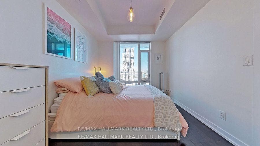 21 Widmer Street Unit 1804 photo 20