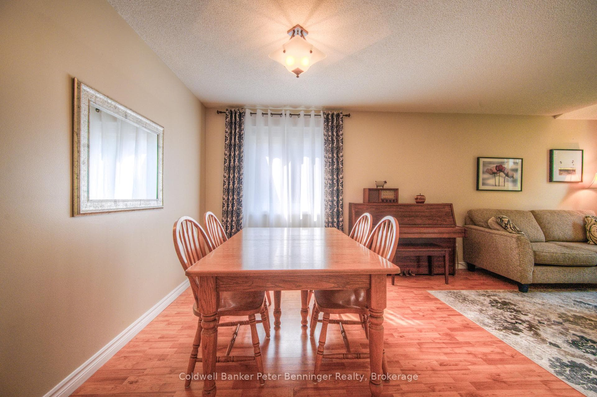 46 Tara Crescent photo 5
