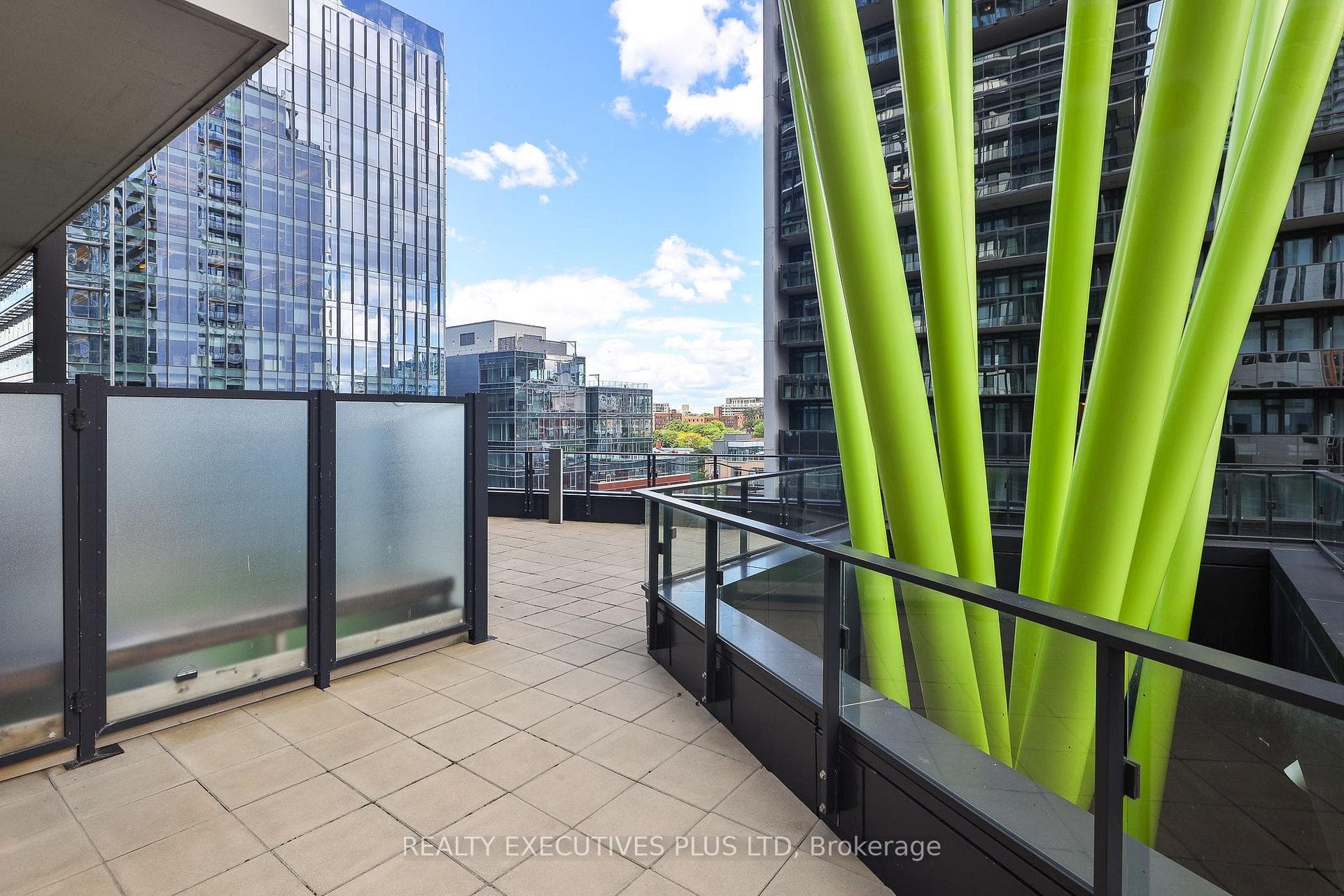 125 Peter Street Unit 3604 photo 40