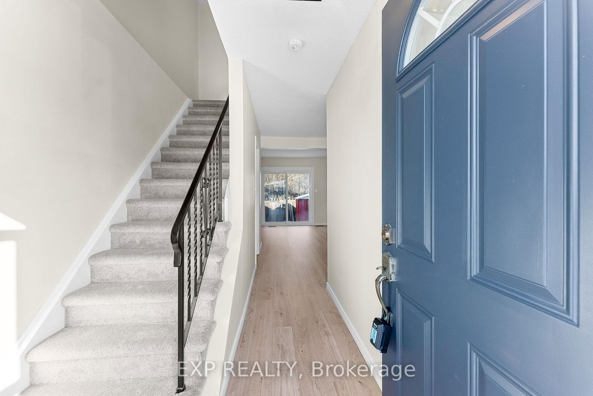 3132 Secord Place photo 7