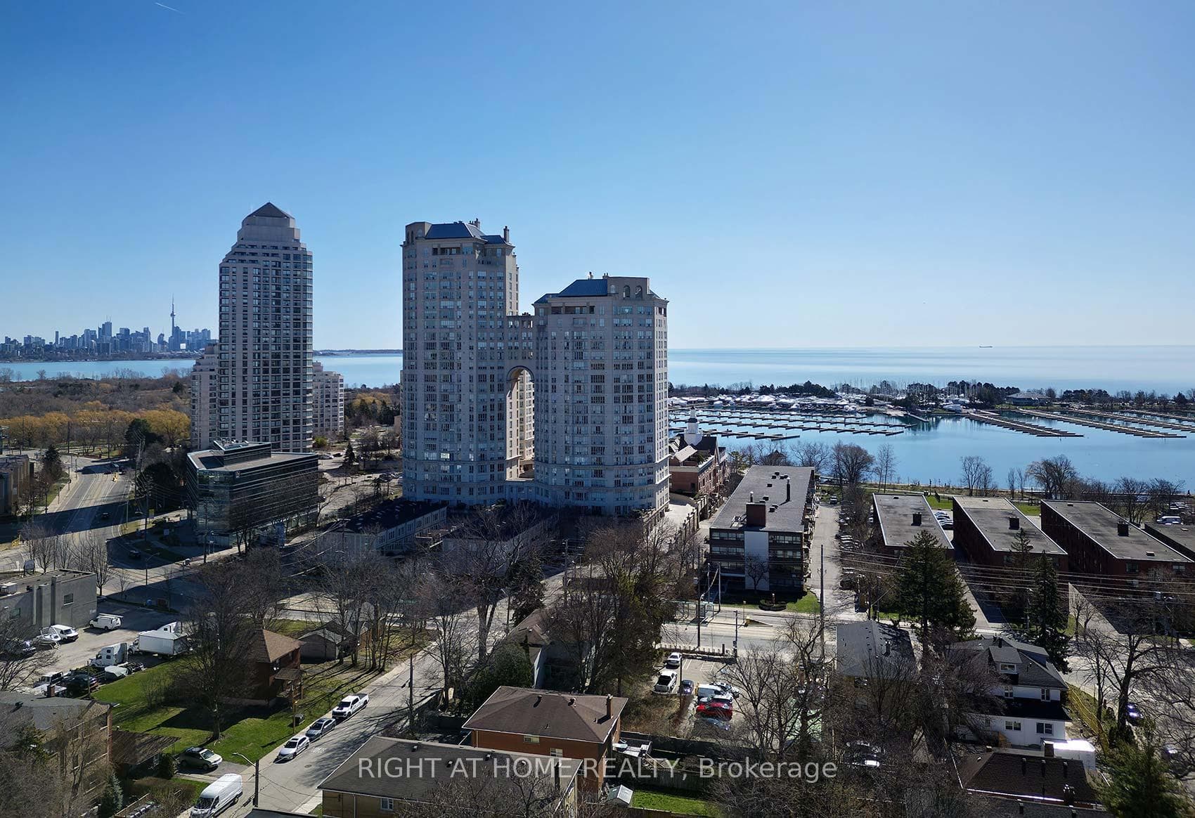 2285 Lake Shore Boulevard Unit 1509 photo 1
