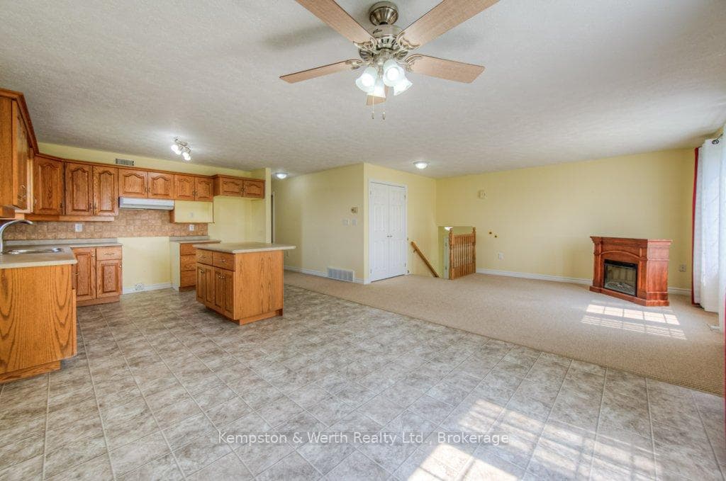 8430 175 Road photo 16