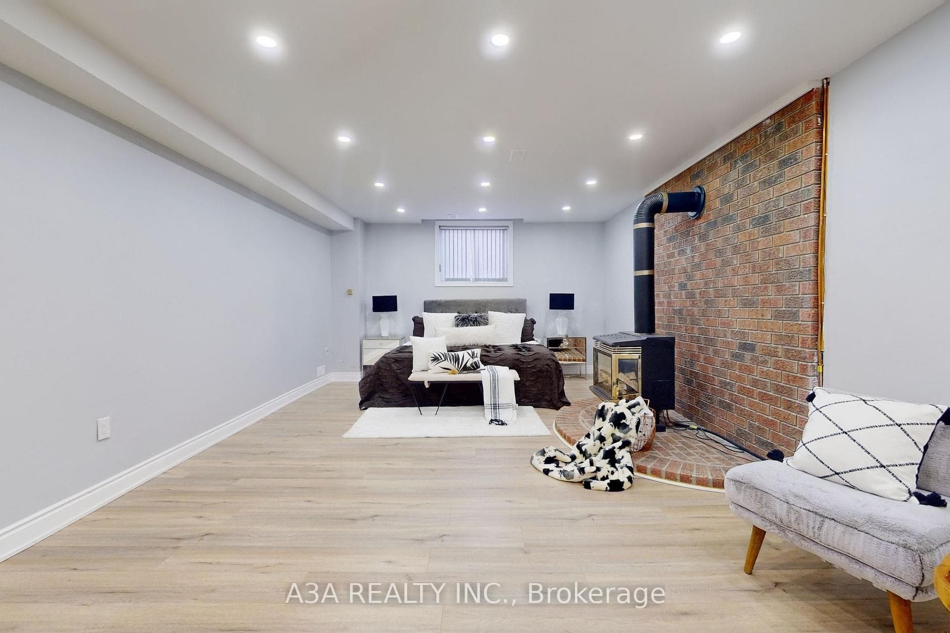 70 Belfry Drive photo 34