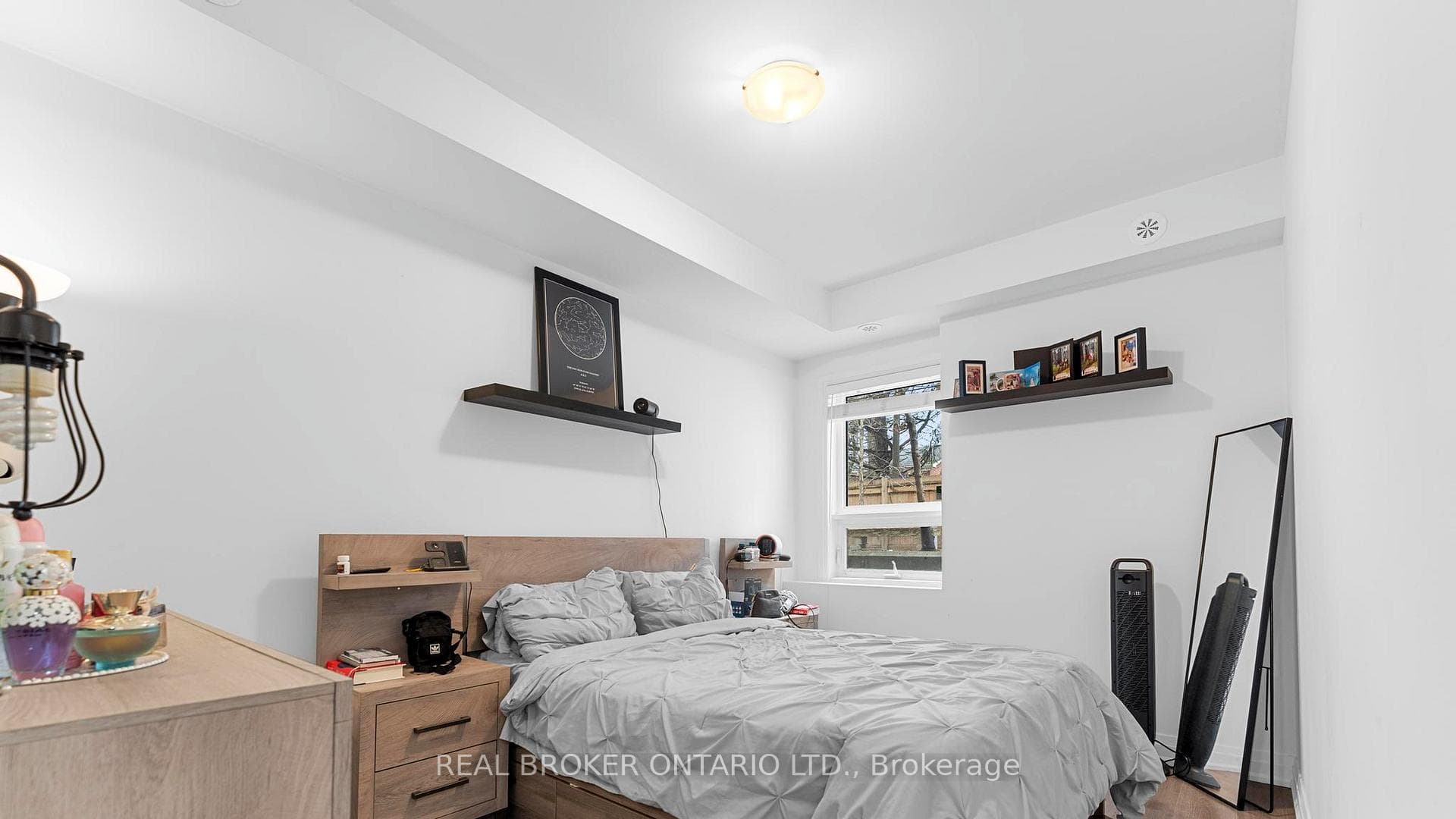 780 Sheppard Avenue Unit 31 photo 17