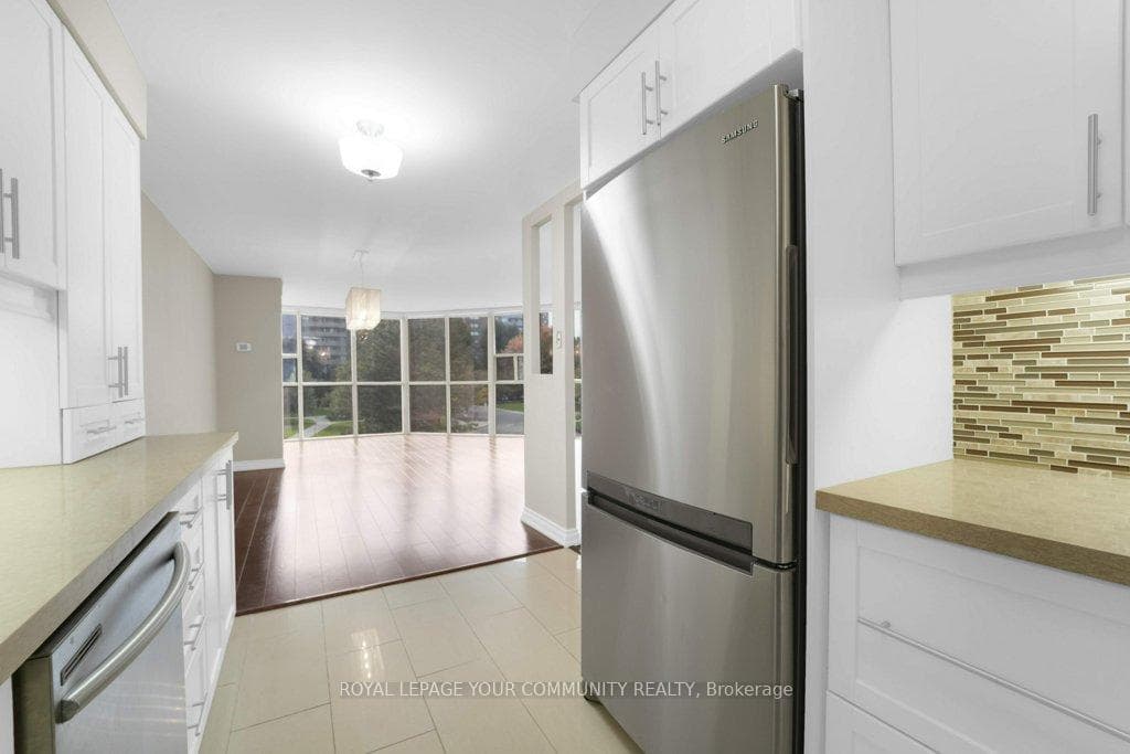20 Baif Boulevard Unit 309 photo 23