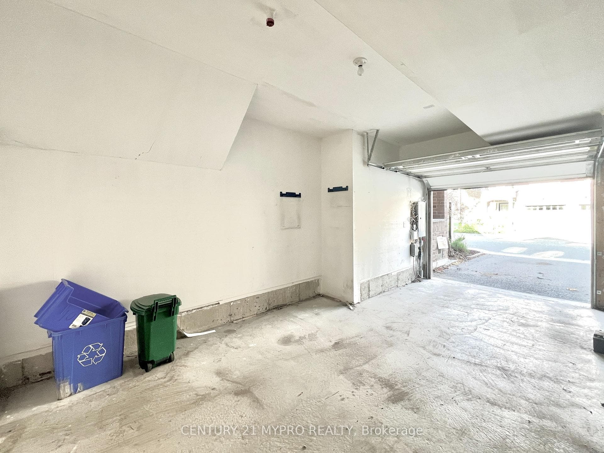 10 Magpie Way photo 31