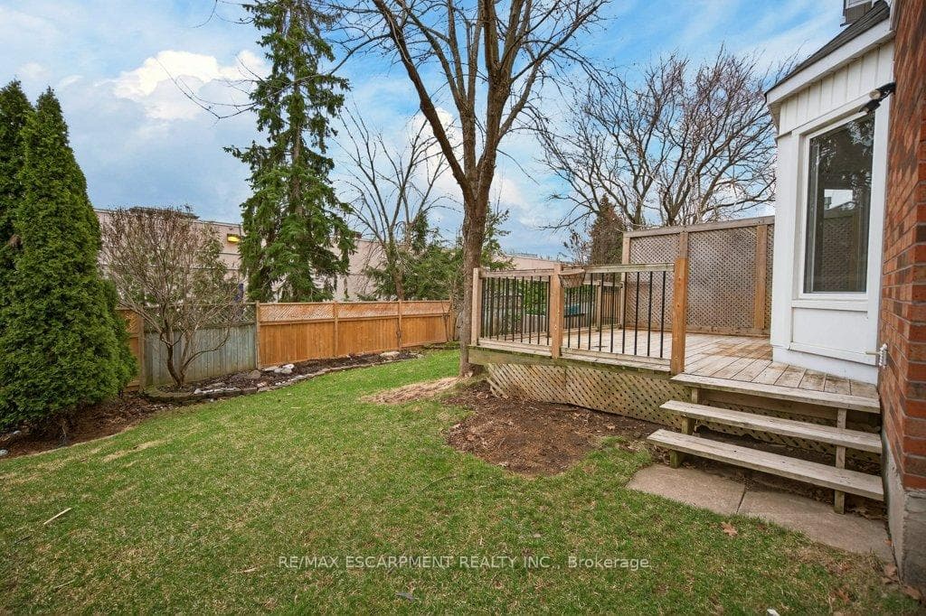 2067 Chrisdon Road photo 37