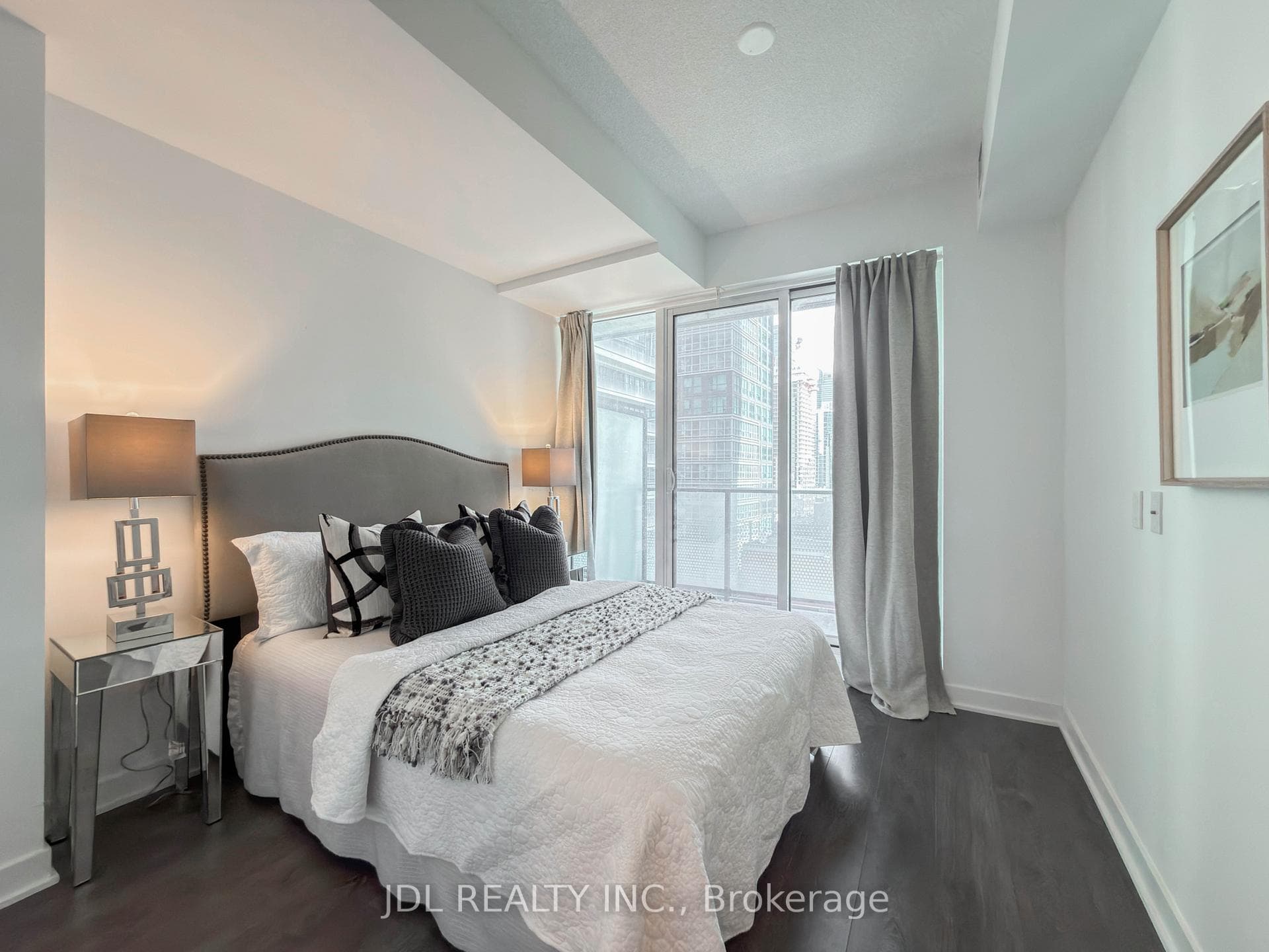 115 Blue Jays Way Unit 1602 photo 22