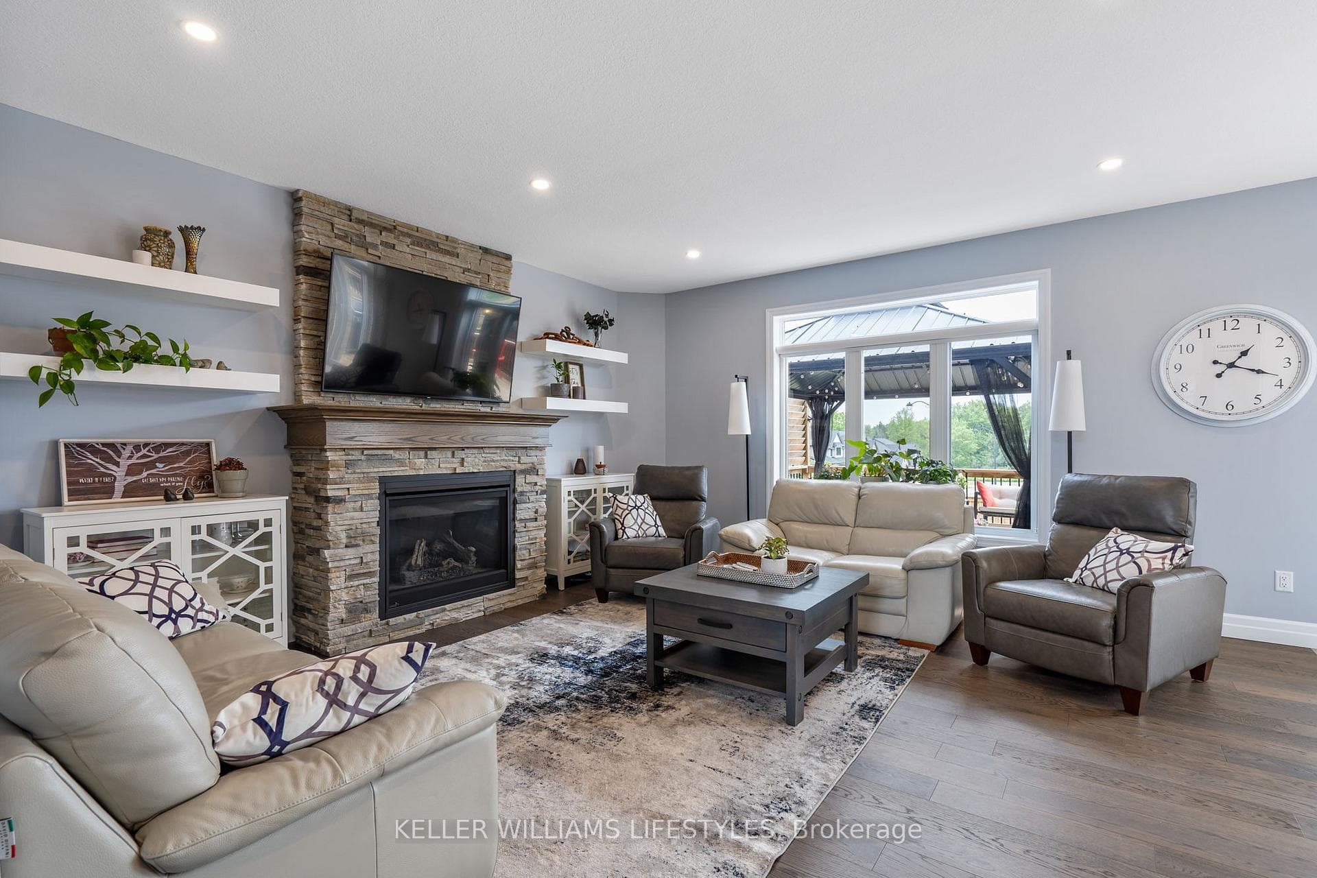 88 Graydon Drive photo 7