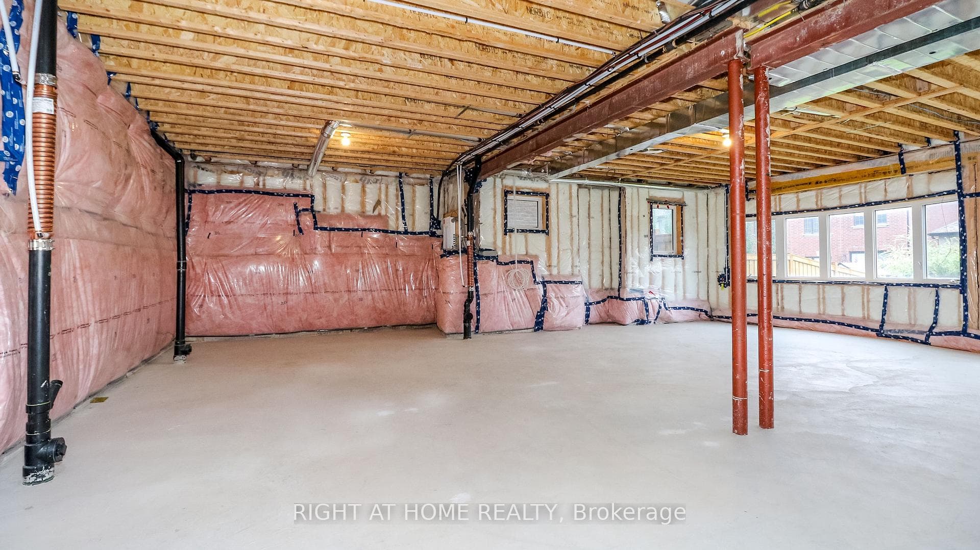 1691 Corsal Court photo 15