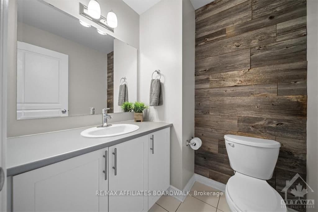 220 LEATHER LEAF Terrace photo 23