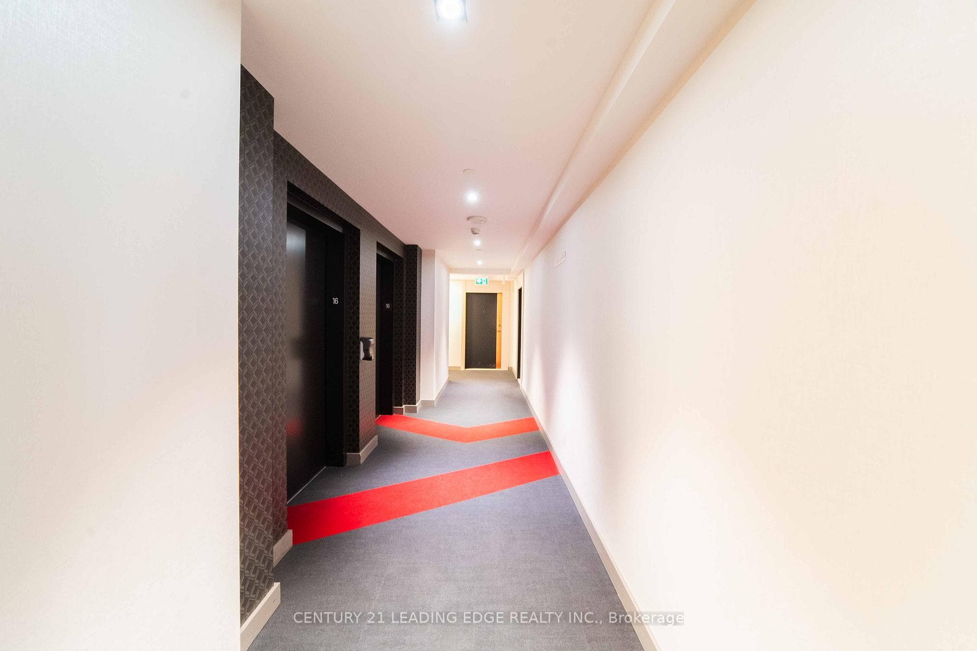 181 Huron Street Unit 1605 photo 7