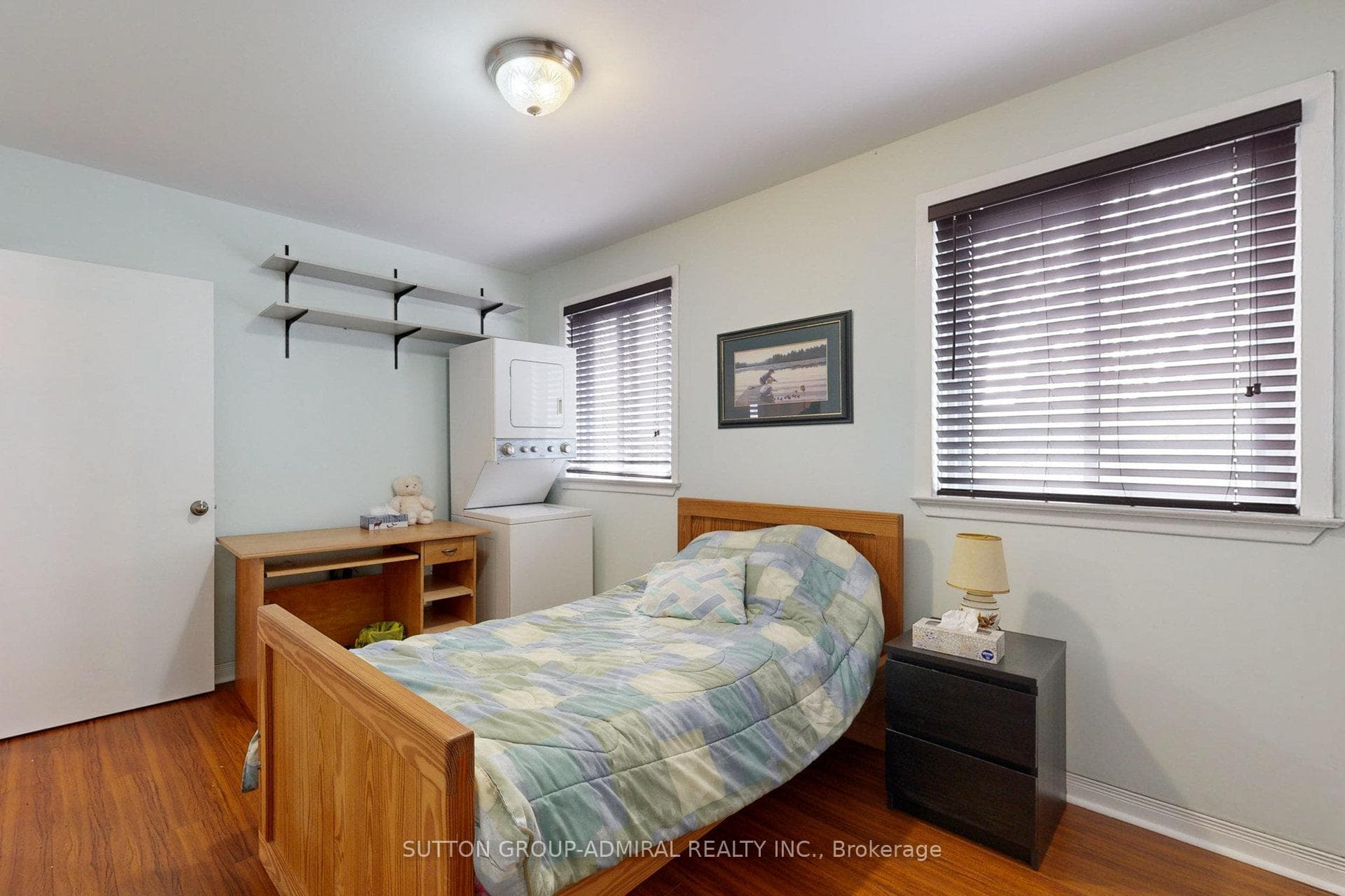 1088 Atwater Avenue photo 22