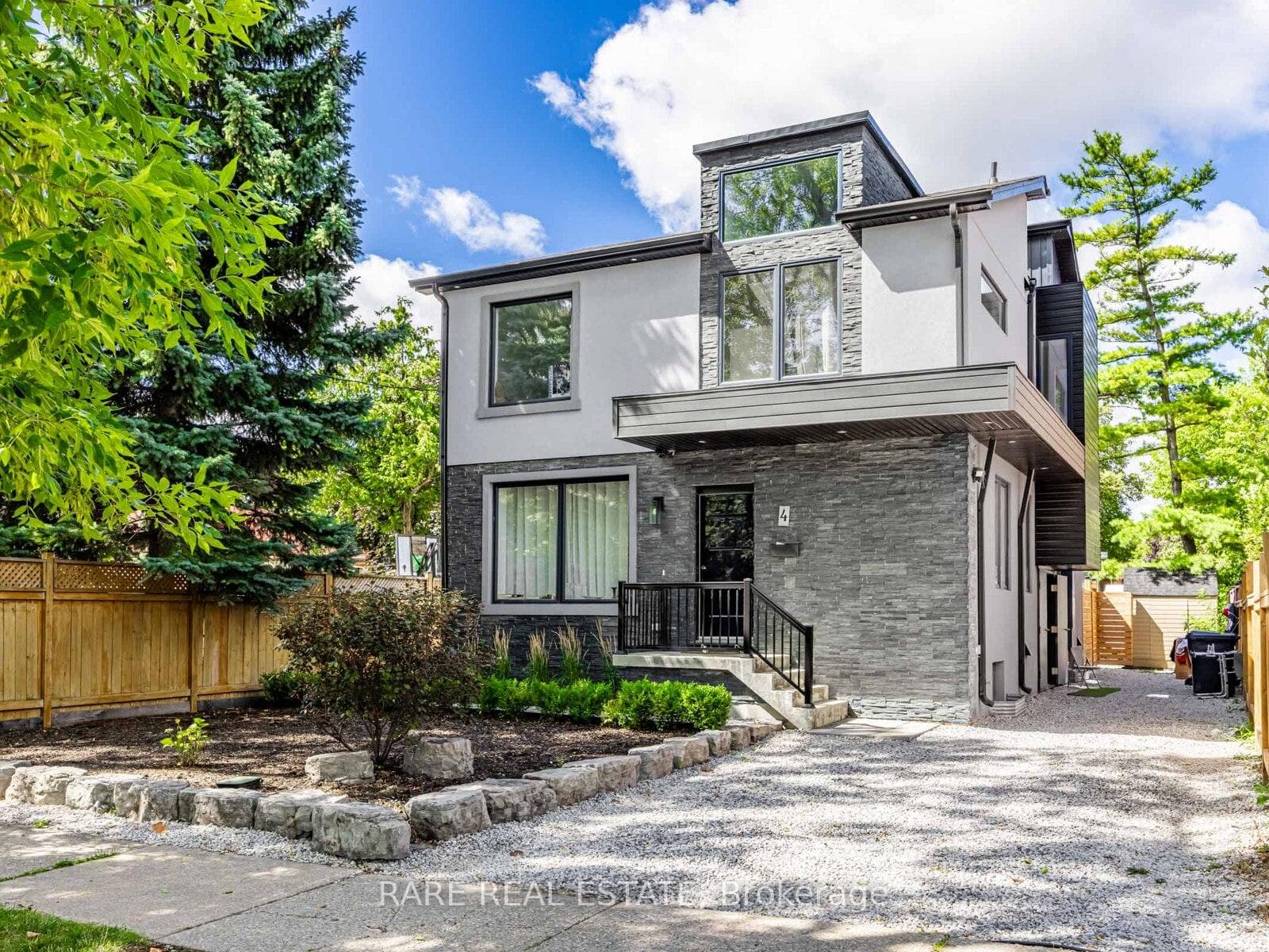 4 Treeview Drive Unit #1 (main) photo 3