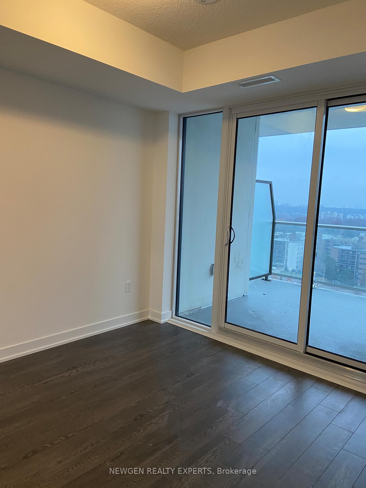 50 O'Neill Road Unit 1103 photo 8
