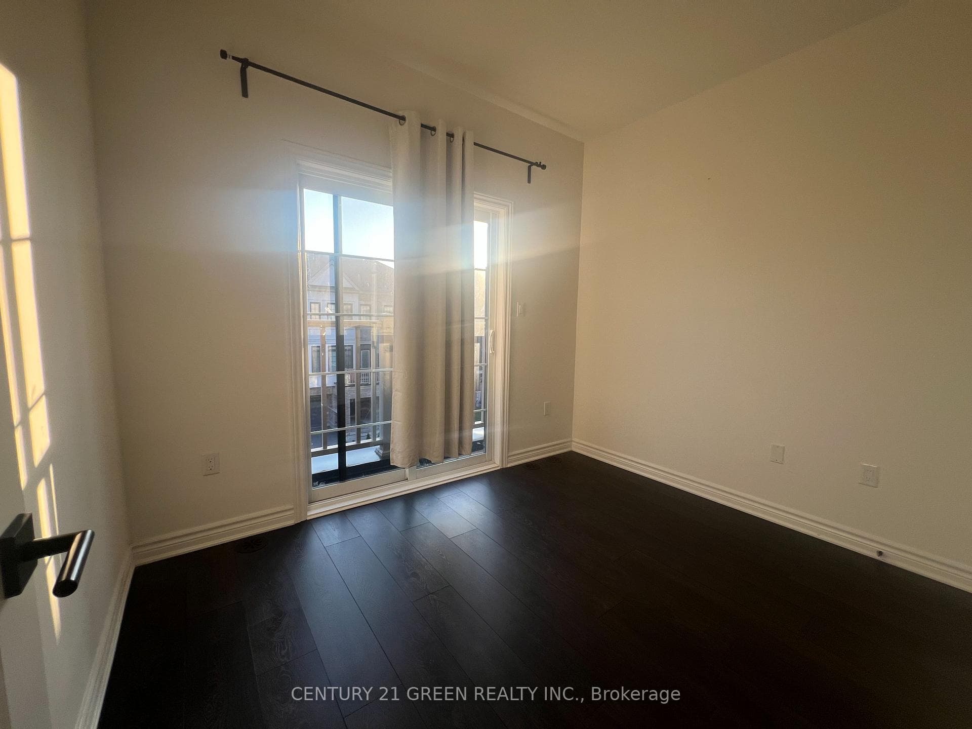 1160 Lloyd Landing photo 12