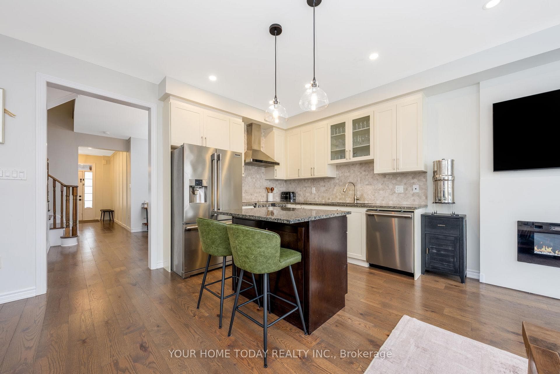 37 Ridgegate Crescent photo 5