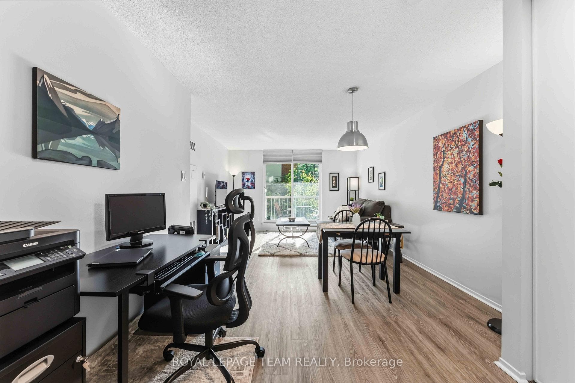 110 Forward Avenue Unit 203 photo 12