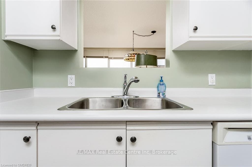 100 MILLSIDE Drive Unit 1007 photo 9