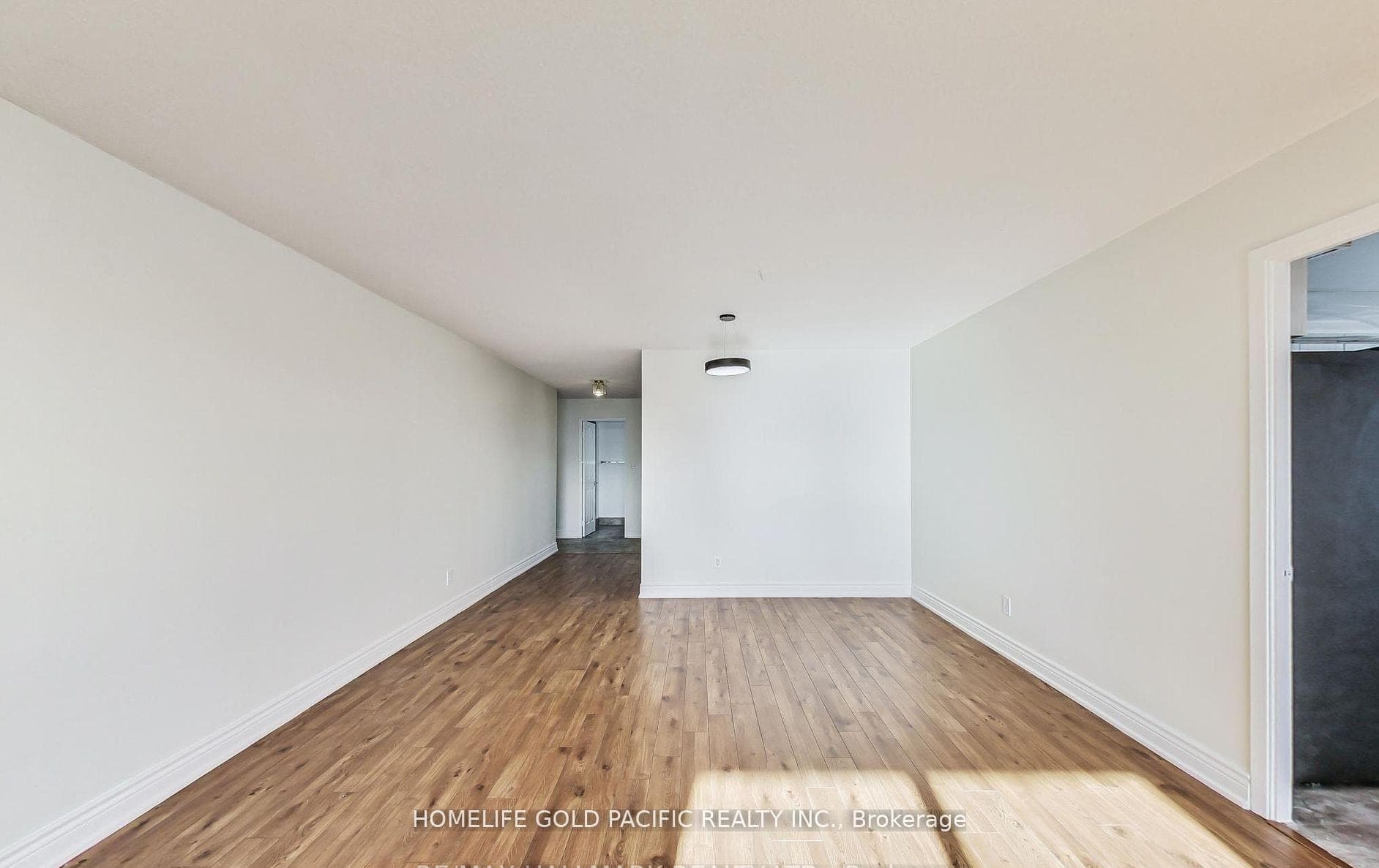 88 Corporate Drive Unit 1604 photo 14