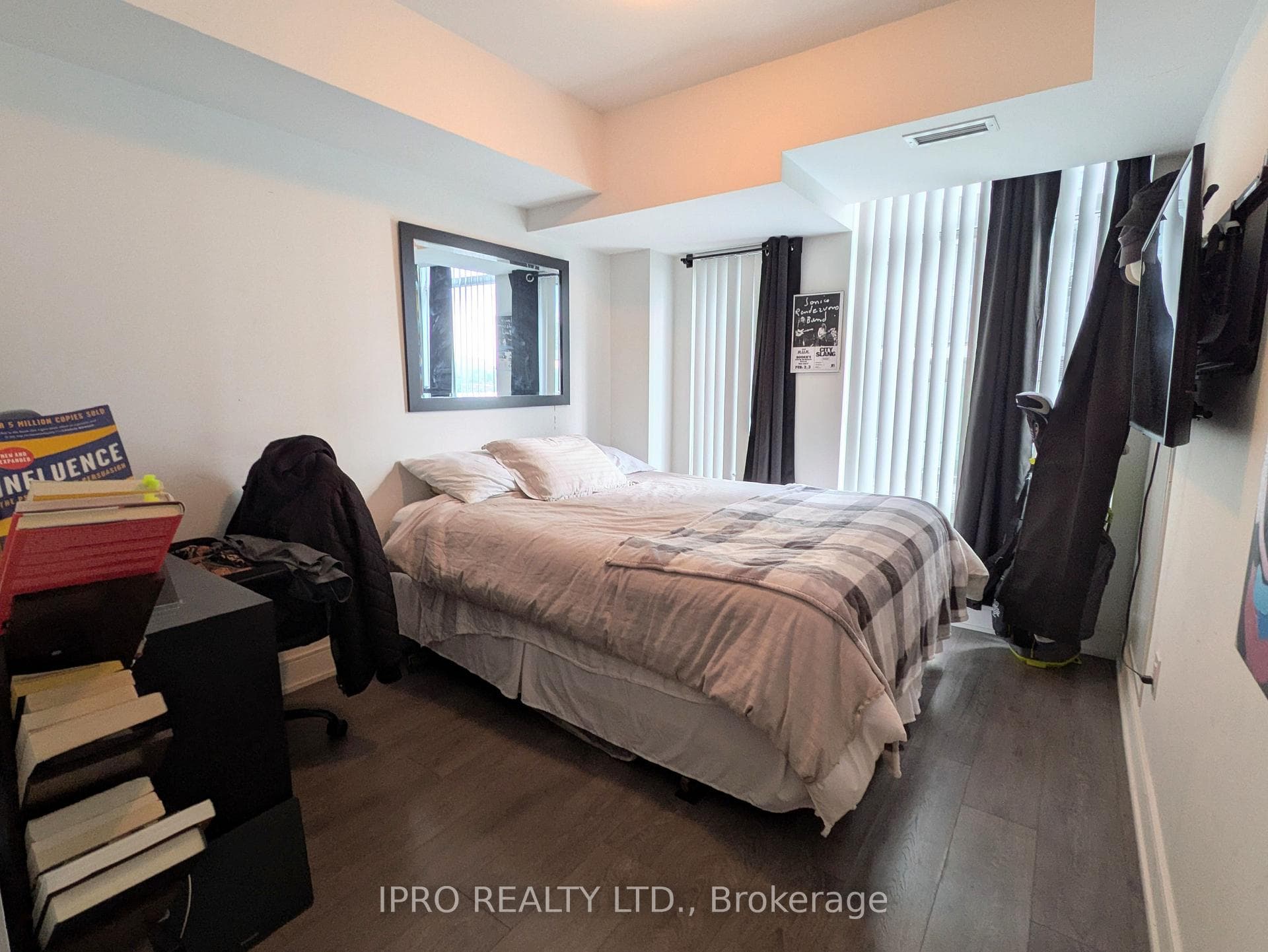 525 Adelaide Street Unit 1706 photo 20