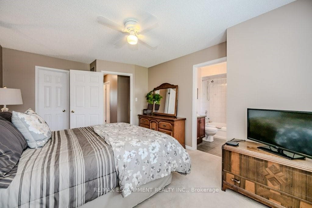 565 Rymal Road Unit 43 photo 22