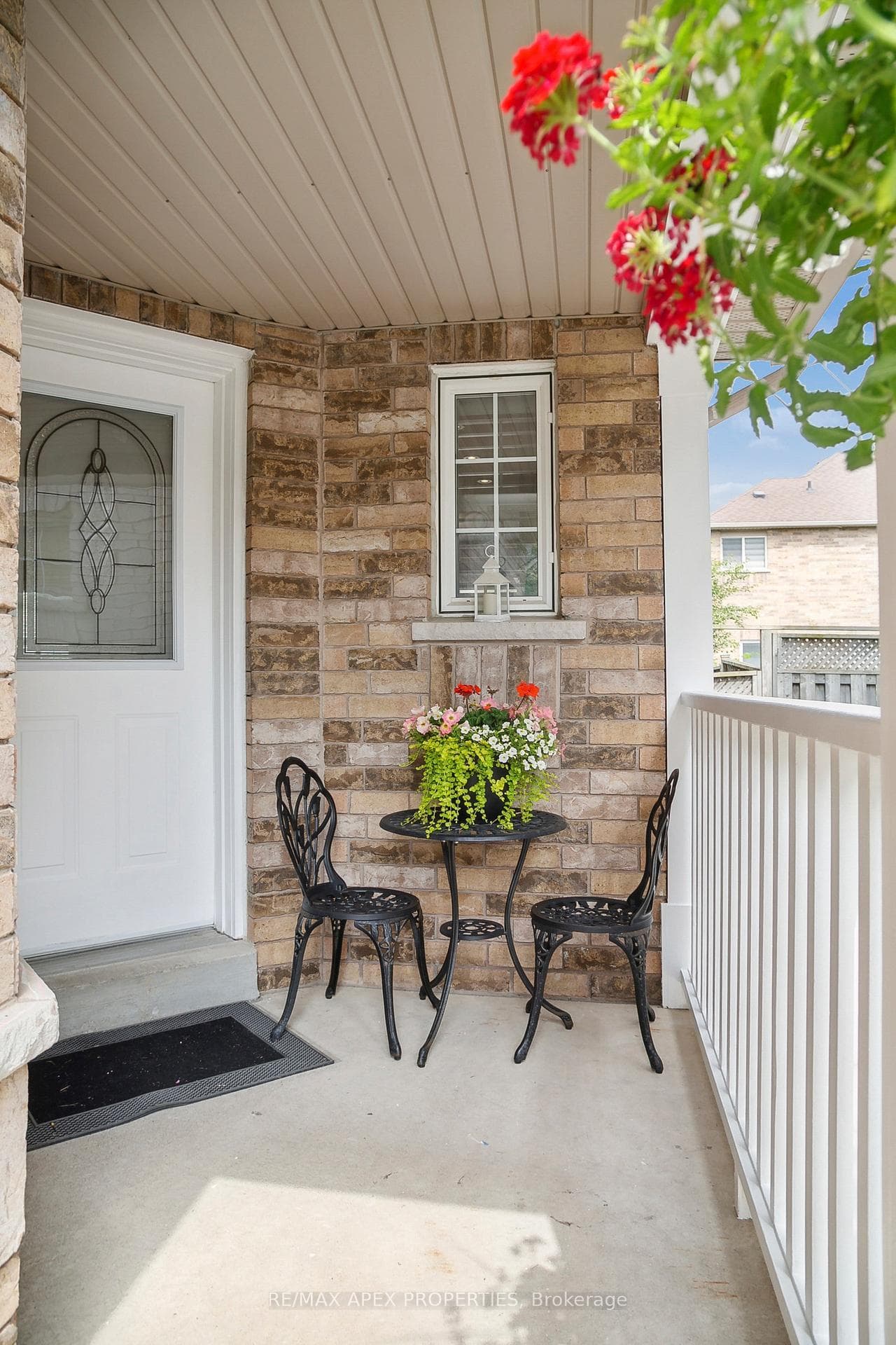 3815 Talias Crescent photo 4