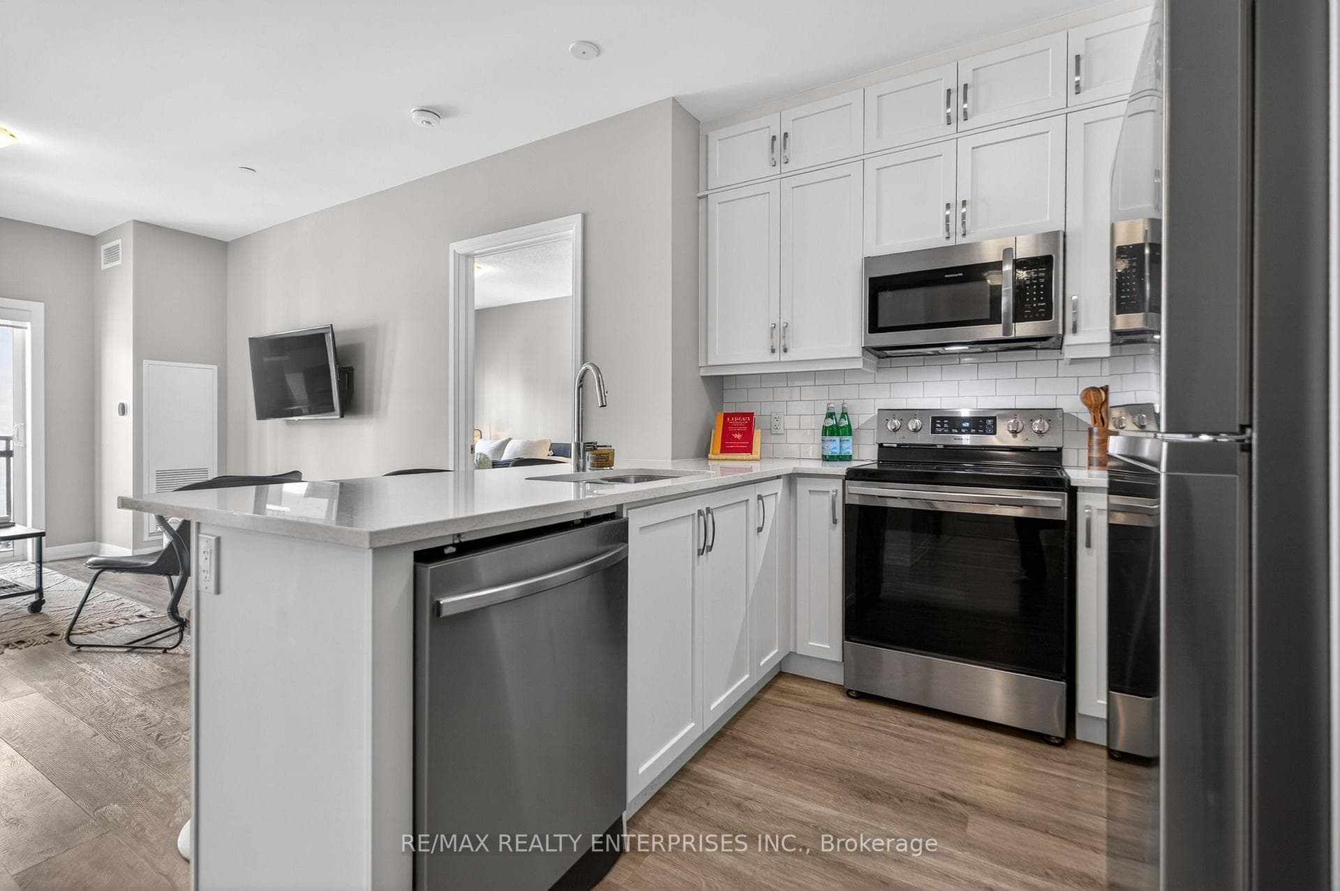 102 Grovewood Common Unit 510 photo 5