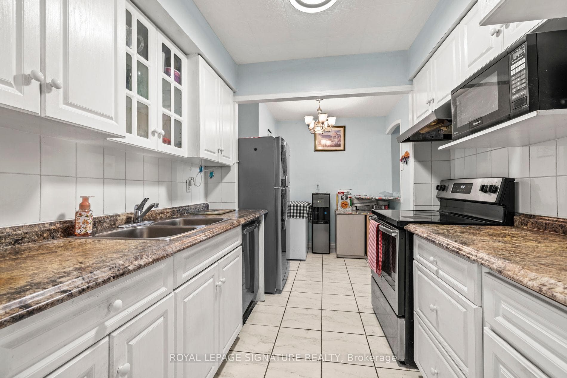 2556 Argyle Road Unit 304 photo 10