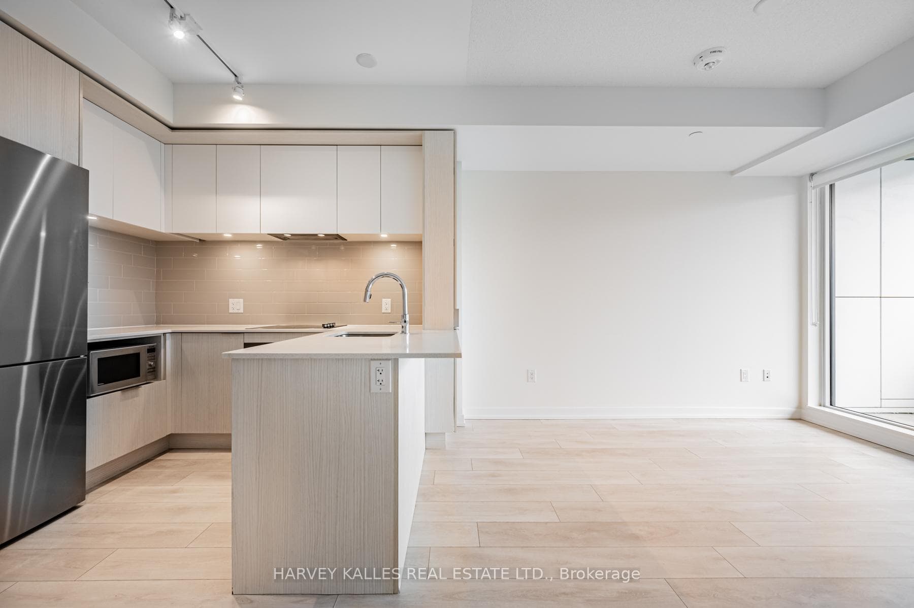 225 Sumach Street Unit 1208 photo 13