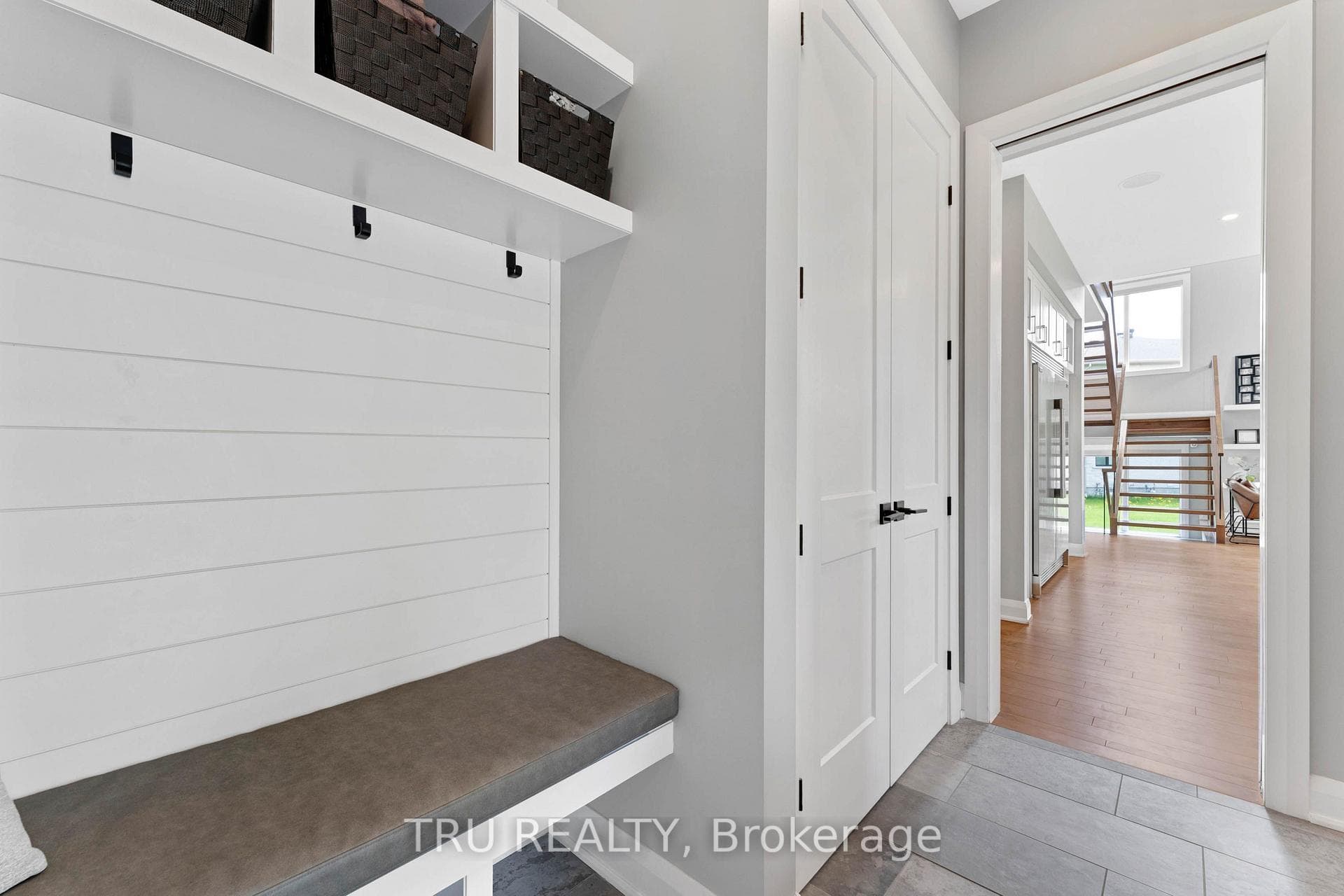 536 LEIMERK Court photo 19