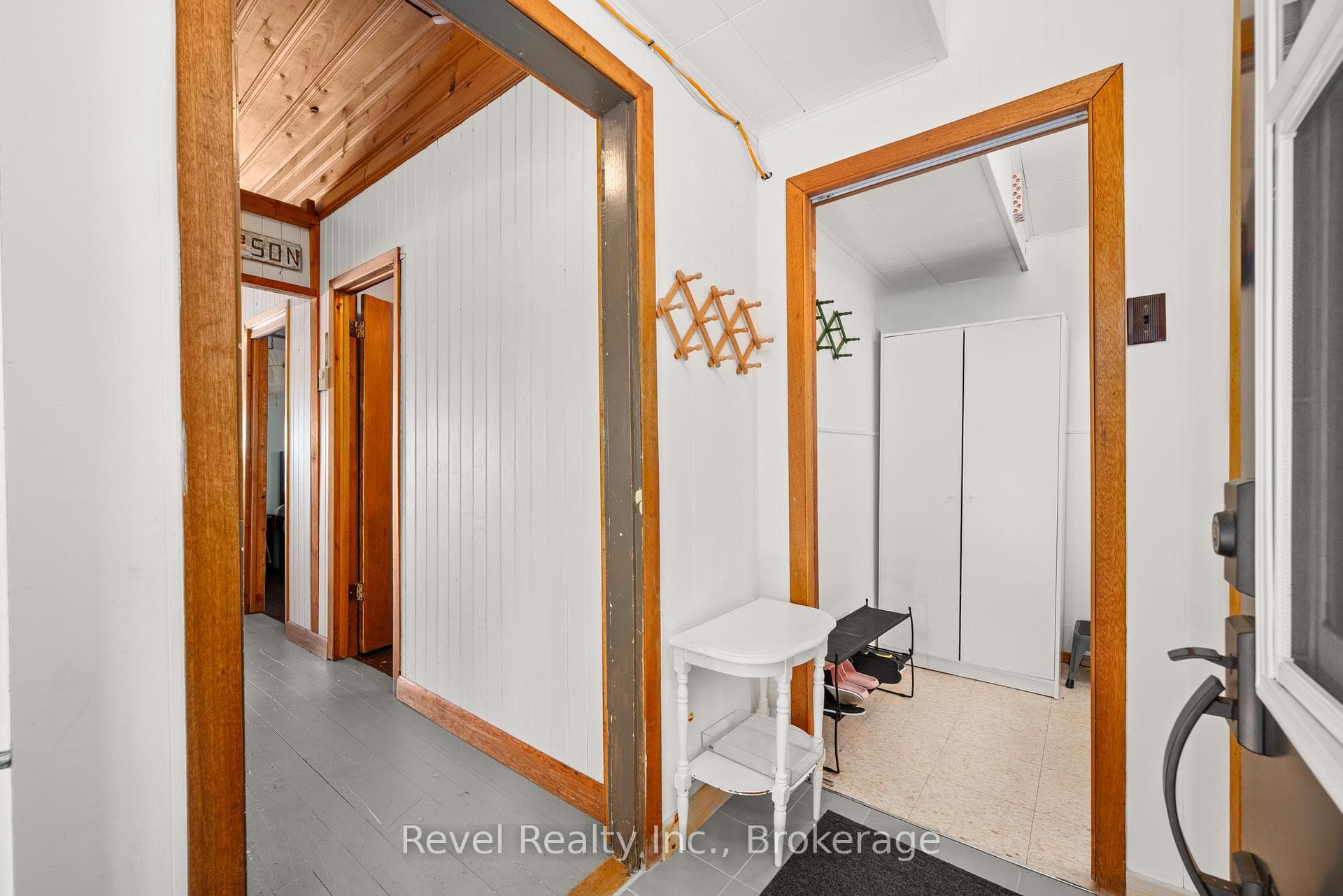 8004 Taits Beach Road photo 20
